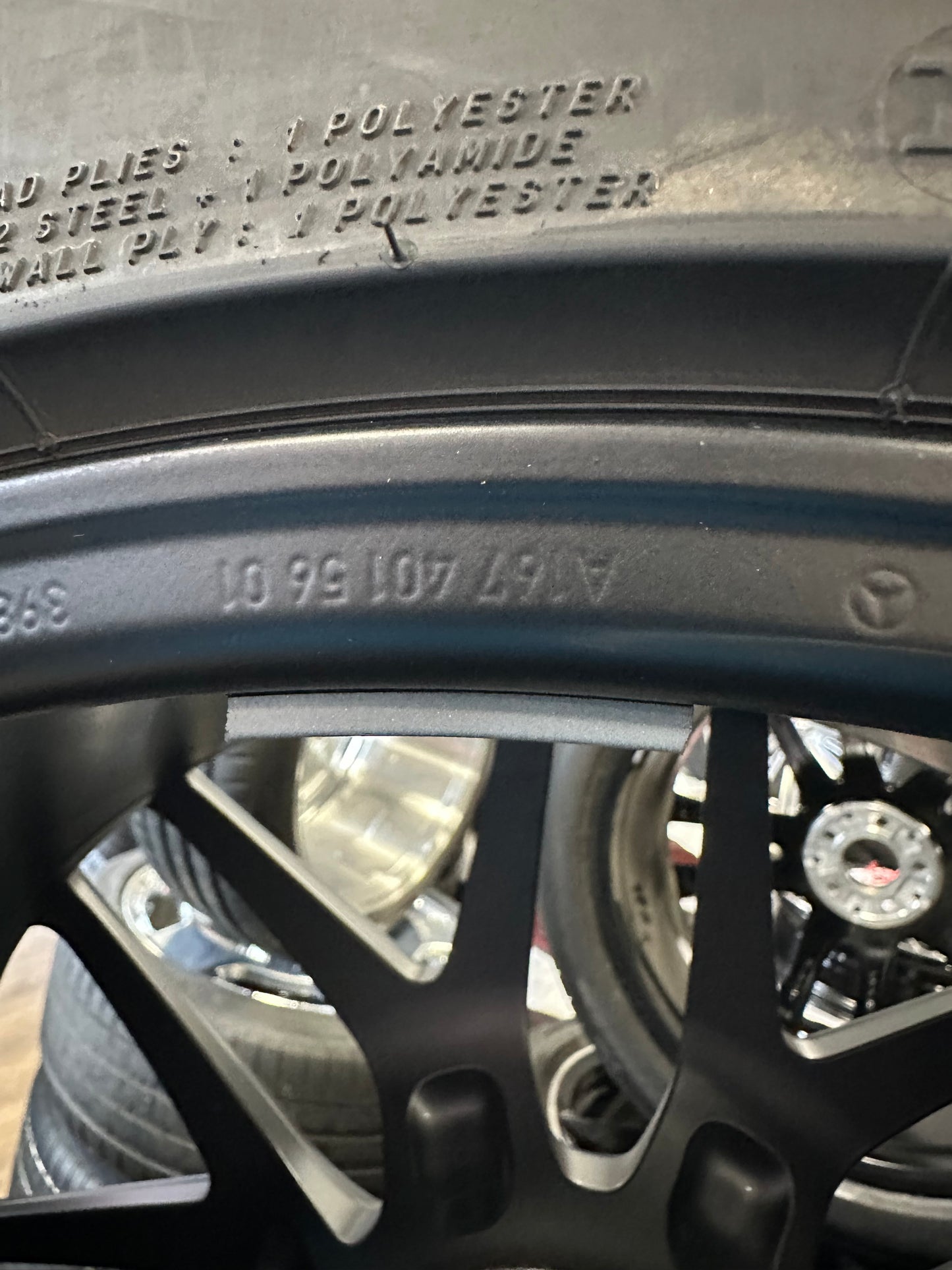 Оригинал като нови Mercedes GLE63 GLE 53 AMG V167 C167 22 Zoll Мерцедес ГЛЕ63 ГЛЕ 53 22 цола джанти летен комплект летни гуми