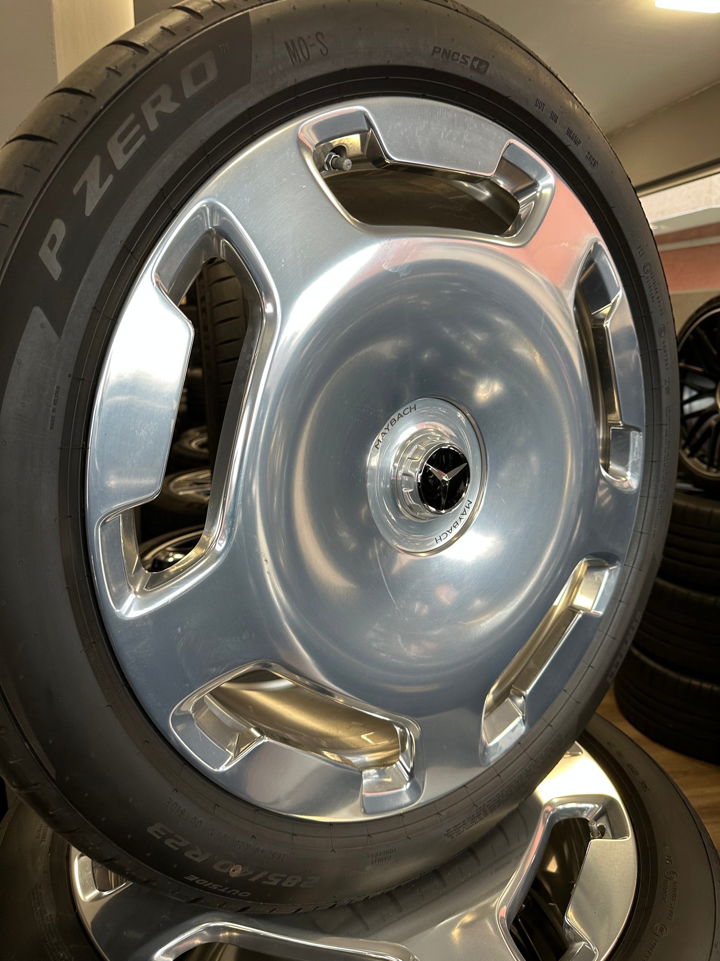 Оригинал Като Нови Mercedes GLS Maybach X167 W167 23 Zoll Мерцедес ГЛС Майбах X167 W167 23 цола джанти летен комплект летни гуми Хром