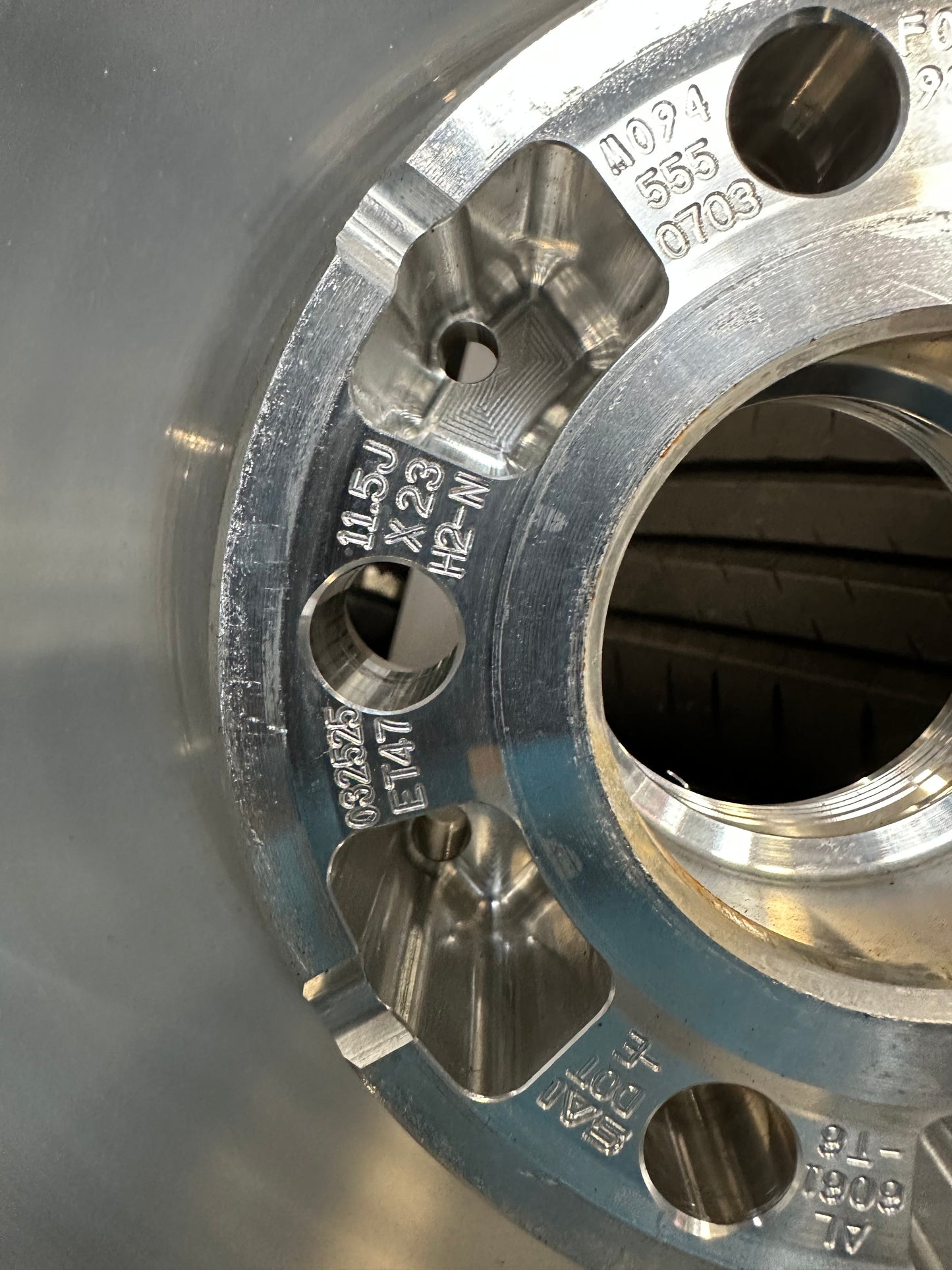 Оригинал Като Нови Mercedes GLS Maybach X167 W167 23 Zoll Мерцедес ГЛС Майбах X167 W167 23 цола джанти летен комплект летни гуми Хром