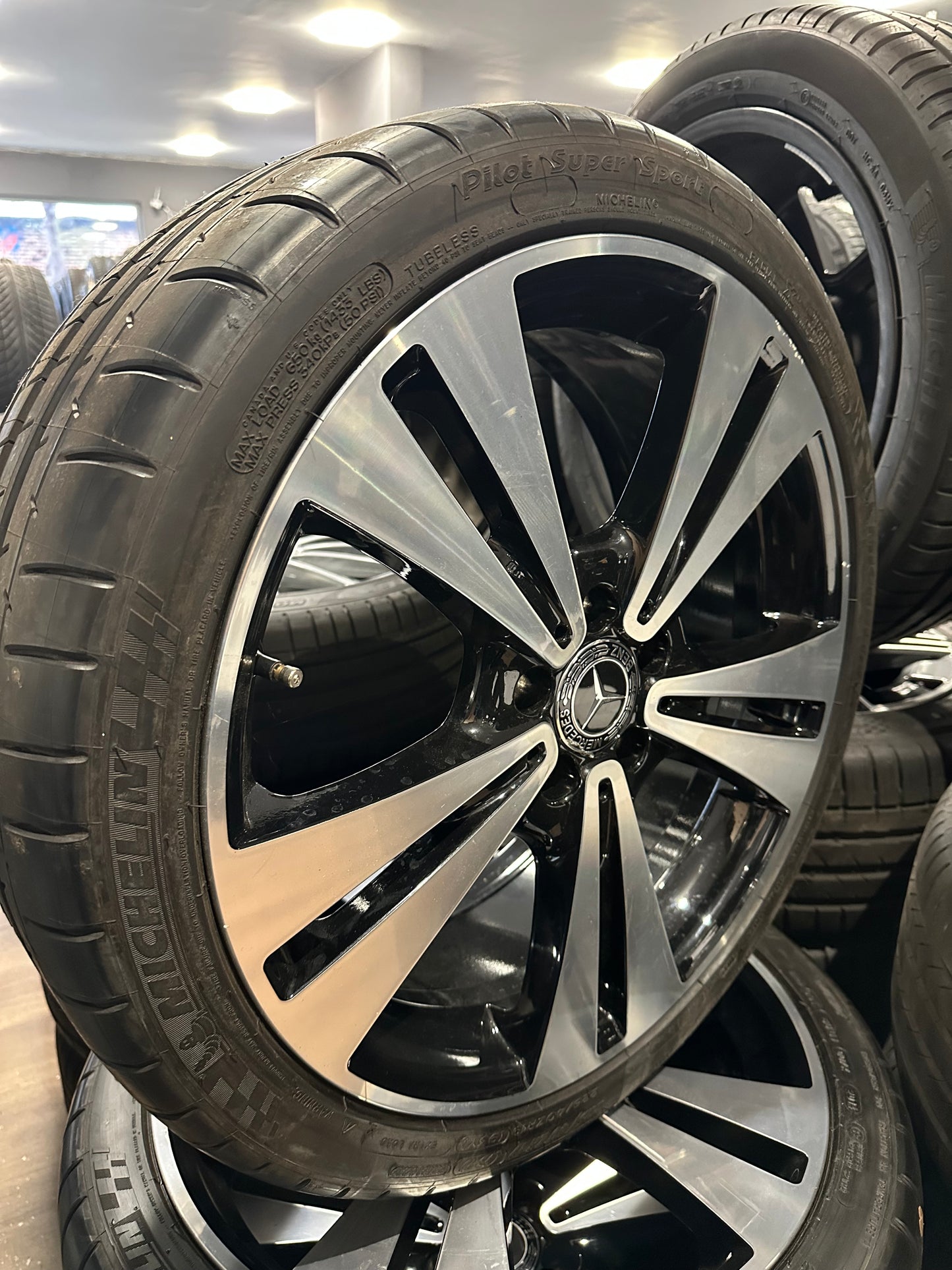 Mercedes C klasse Мерцедес Ц класа W205 19 цола летен комплект летни гуми