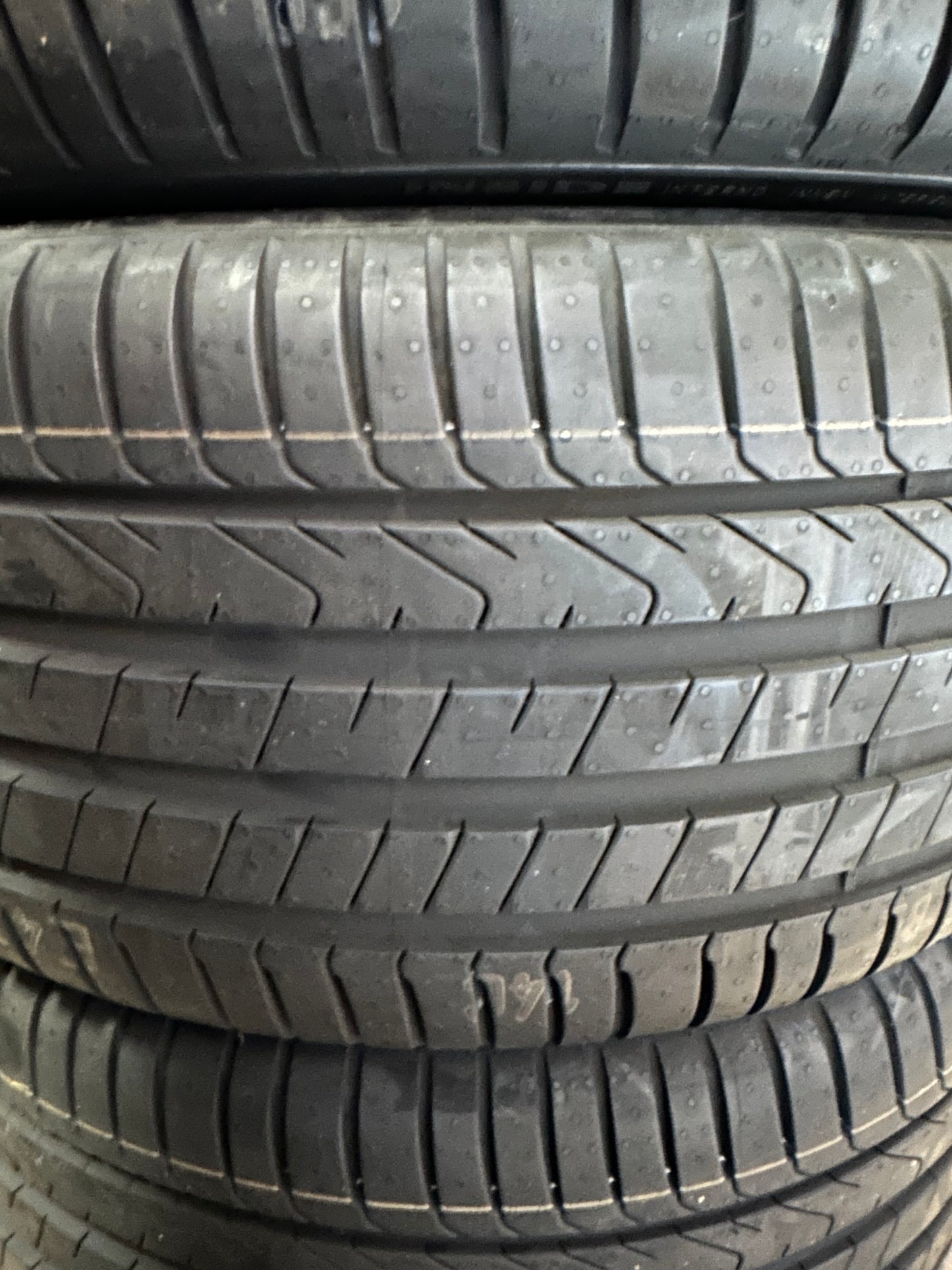 Нови Оригинал Mercedes C klasse 18 Zoll Мерцедес Ц класа W206 18 цола летен комплект летни гуми