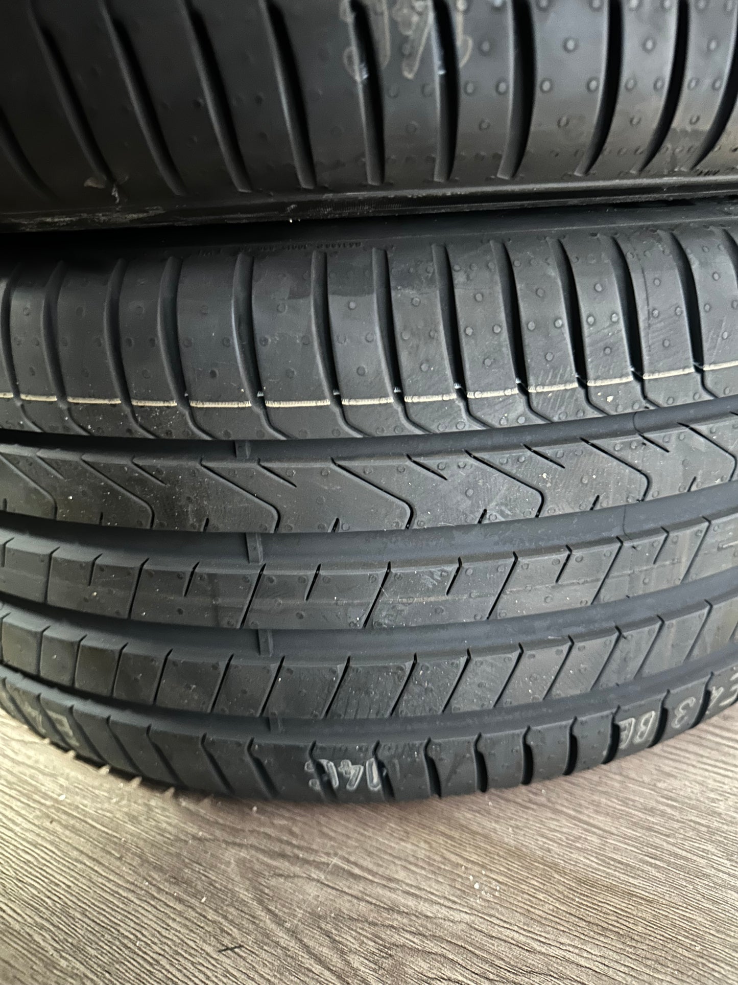 Нови Оригинал Mercedes C klasse 18 Zoll Мерцедес Ц класа W206 18 цола летен комплект летни гуми