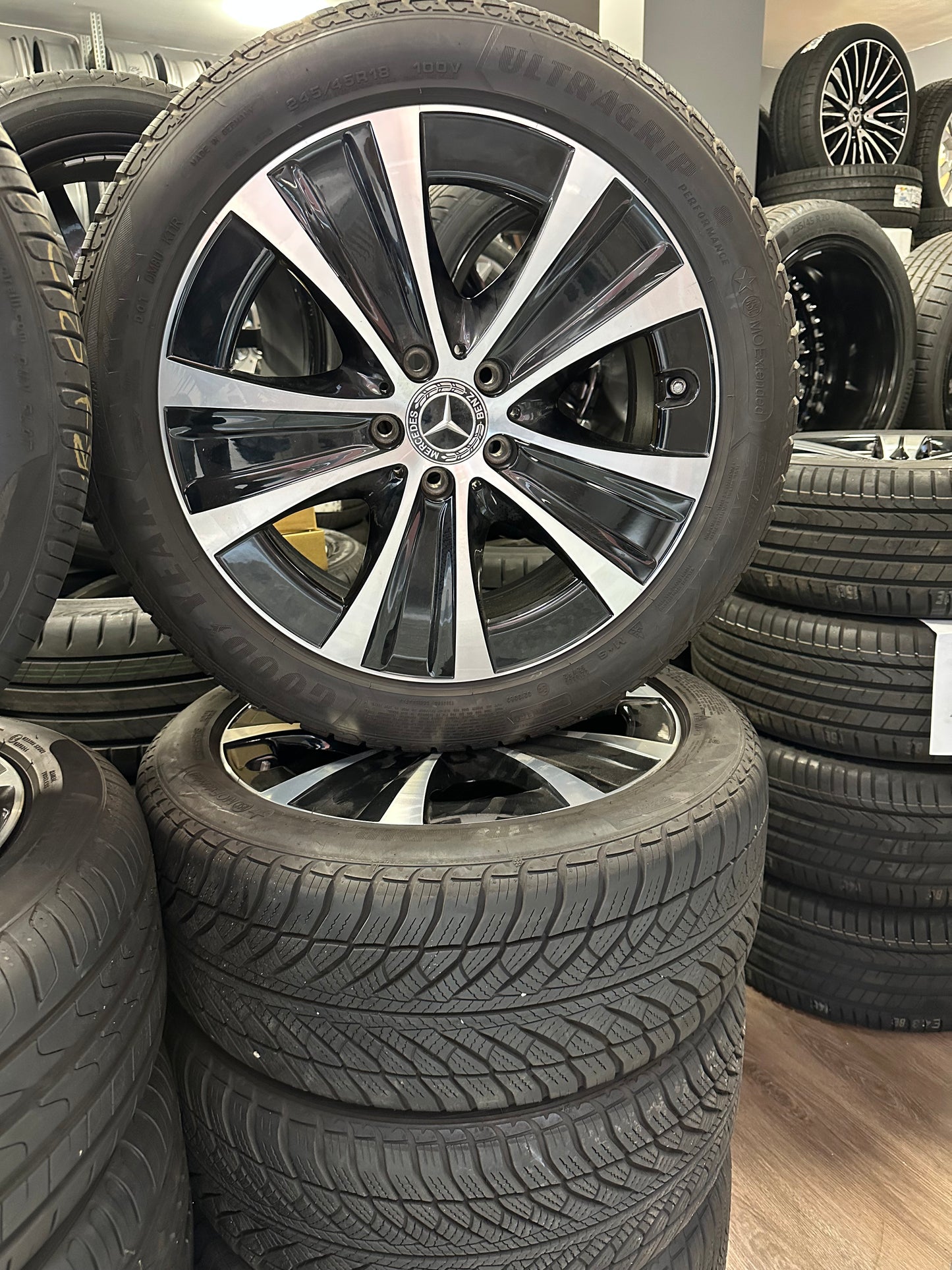 Mercedes E Klasse Мерцедес E класа W213 W238 18 цола зимен комплект зимни гуми