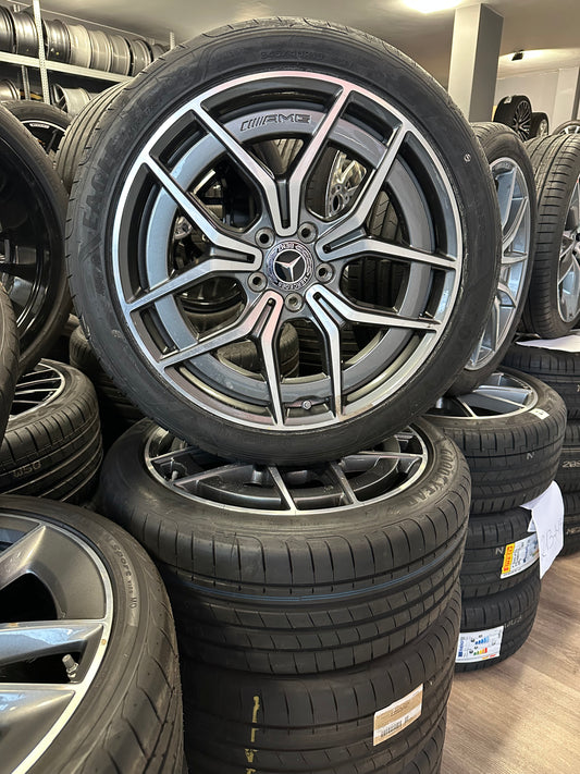 Като Нови Оригинал Mercedes E Klasse W213 Мерцедес Е класа W213 S213 19 цола AMG джанти летен комплект летни гуми