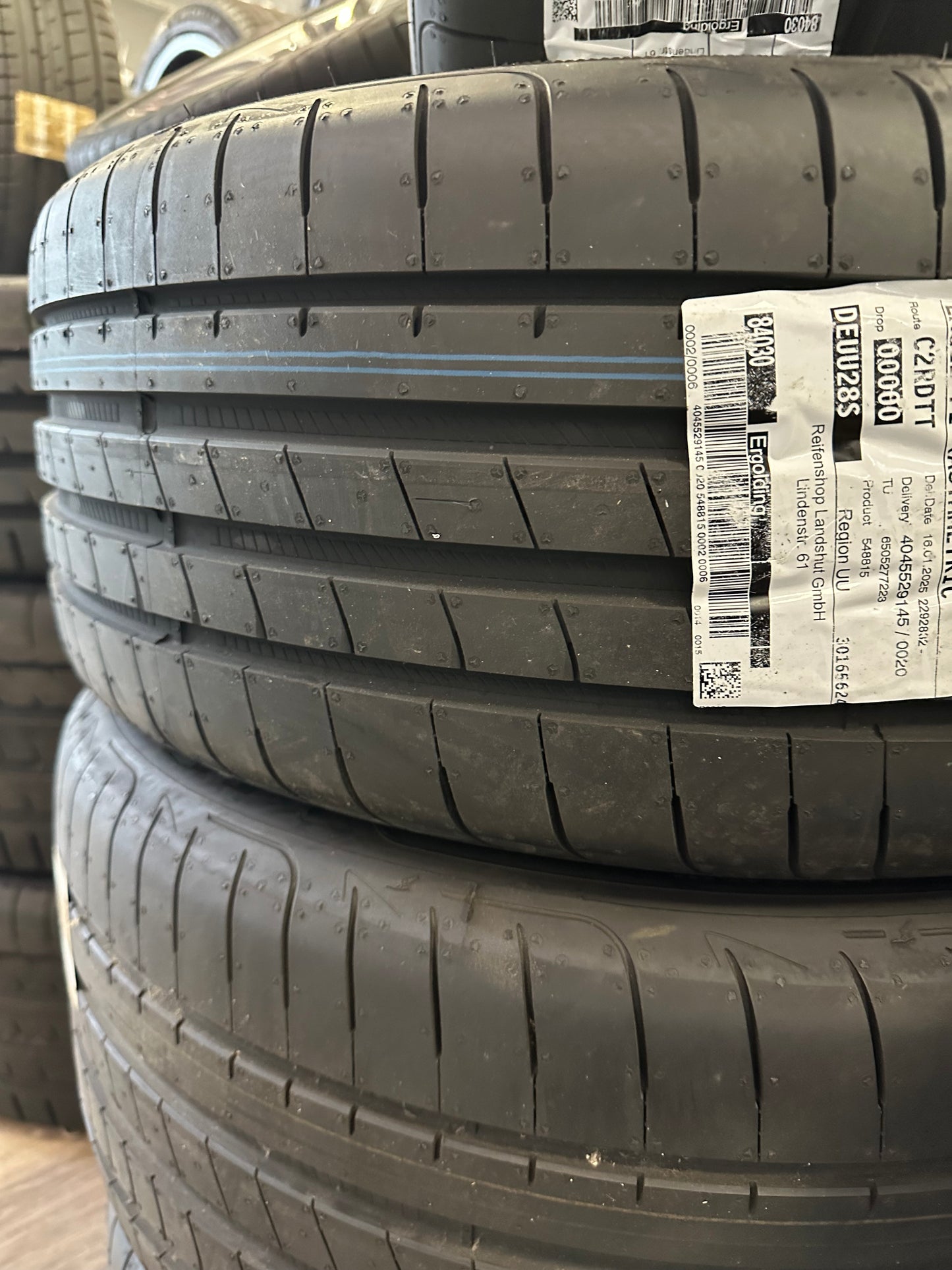 Като Нови Оригинал Mercedes E Klasse W213 Мерцедес Е класа W213 S213 19 цола AMG джанти летен комплект летни гуми