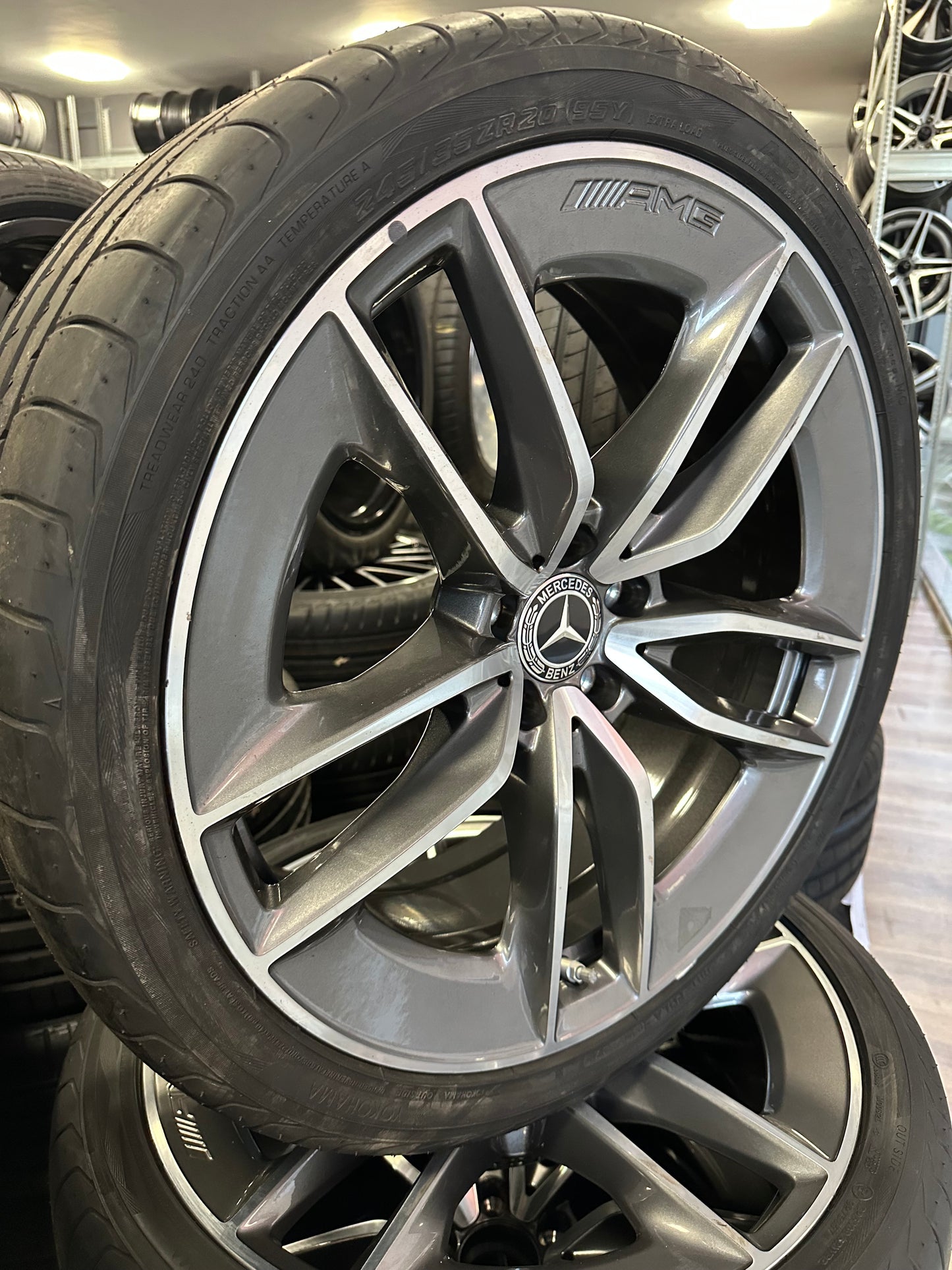 Като Нови Оригинал Mercedes CLS53 AMG W257 20 Zoll Мерцедес Цлс53 20 цола джанти летен комплект летни гуми