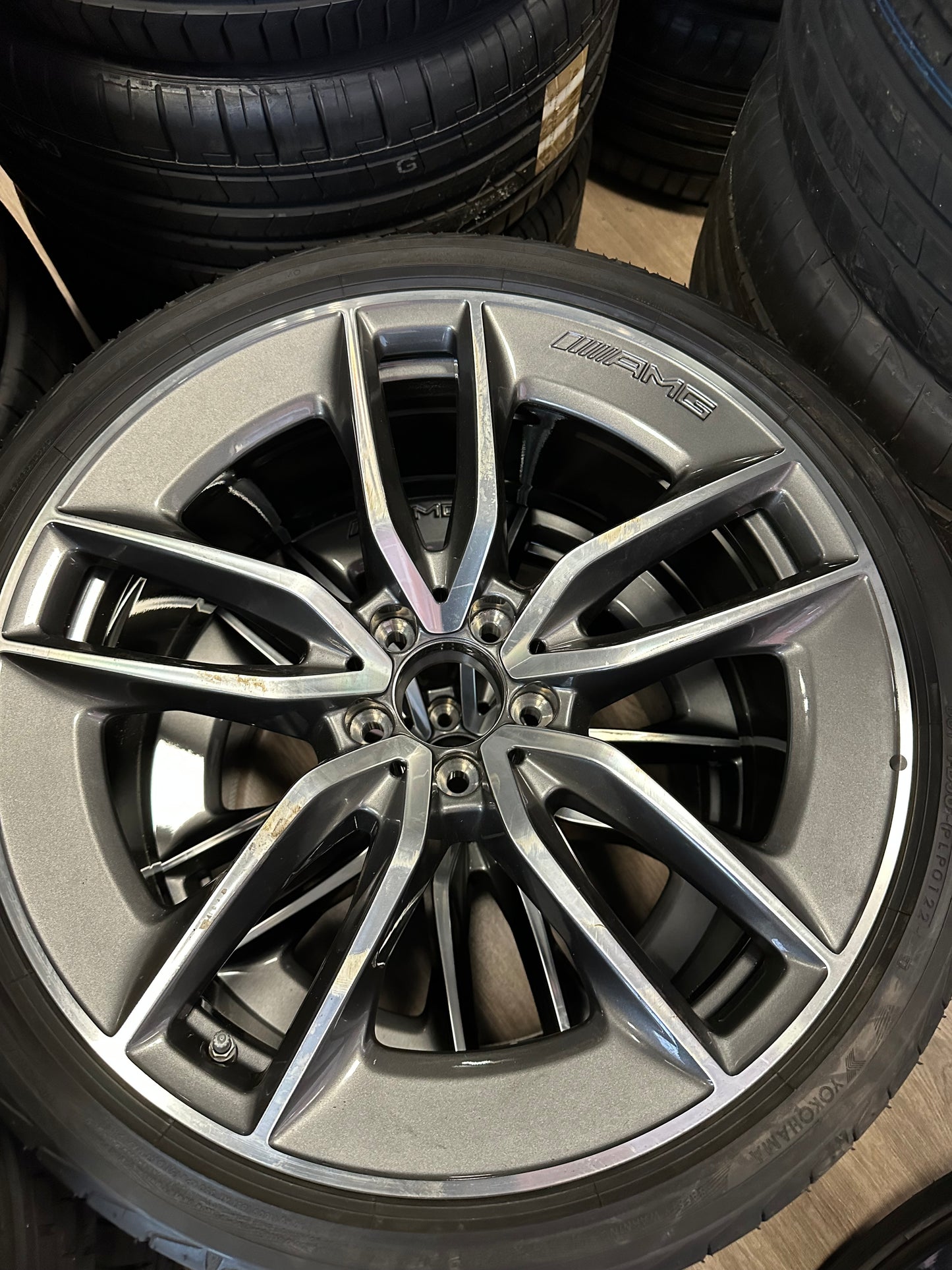 Като Нови Оригинал Mercedes CLS53 AMG W257 20 Zoll Мерцедес Цлс53 20 цола джанти летен комплект летни гуми