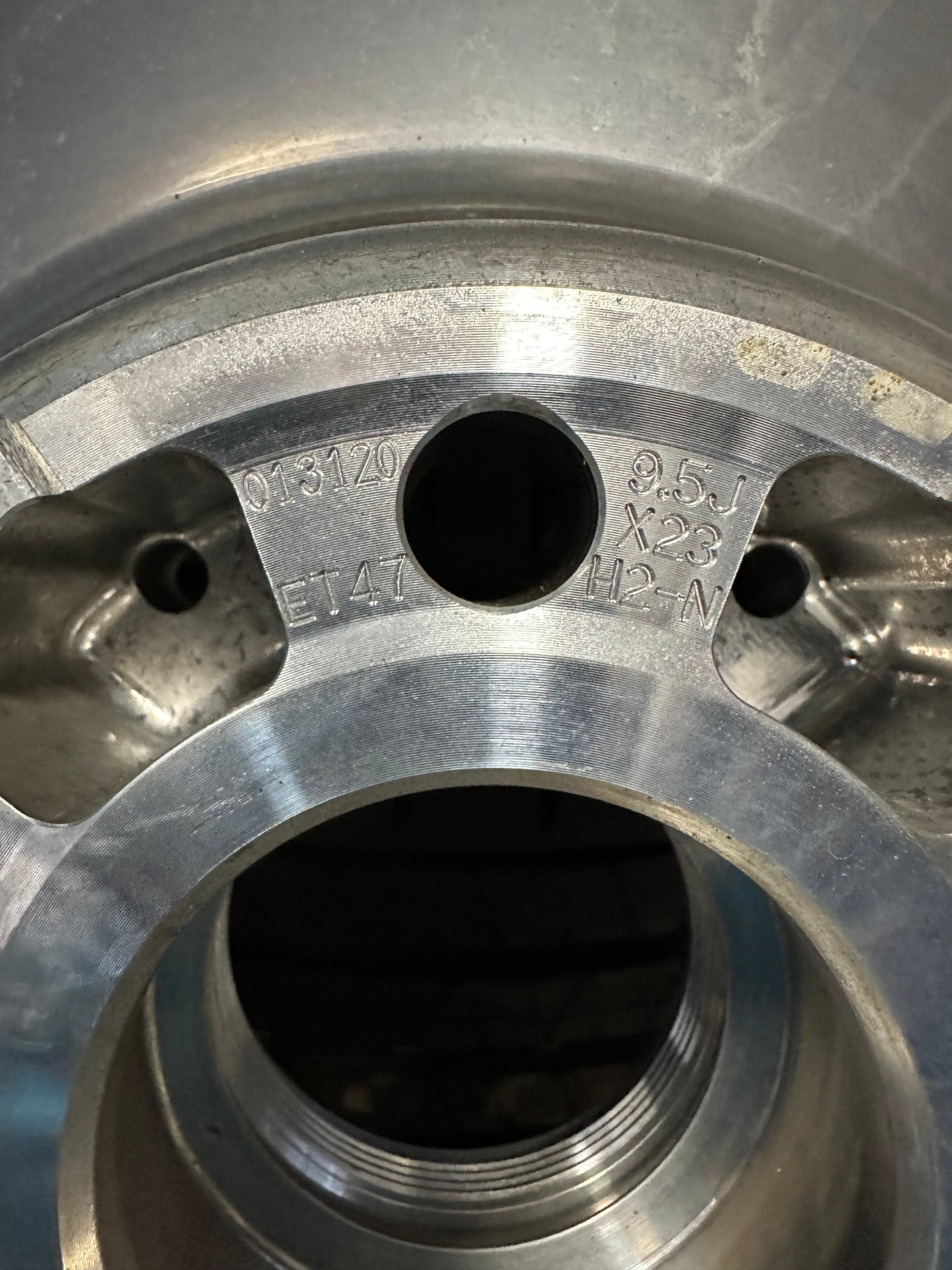 Оригинал Като Нови Mercedes GLS Maybach X167 W167 23 Zoll Мерцедес ГЛС Майбах X167 W167 23 цола джанти летен комплект летни гуми Хром