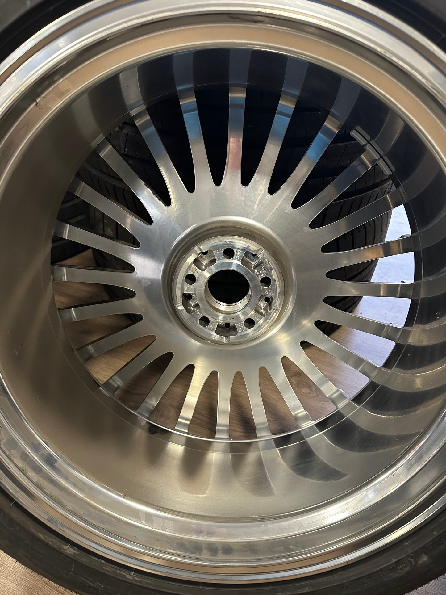 Оригинал Като Нови Mercedes GLS Maybach X167 W167 23 Zoll Мерцедес ГЛС Майбах X167 W167 23 цола джанти летен комплект летни гуми Хром