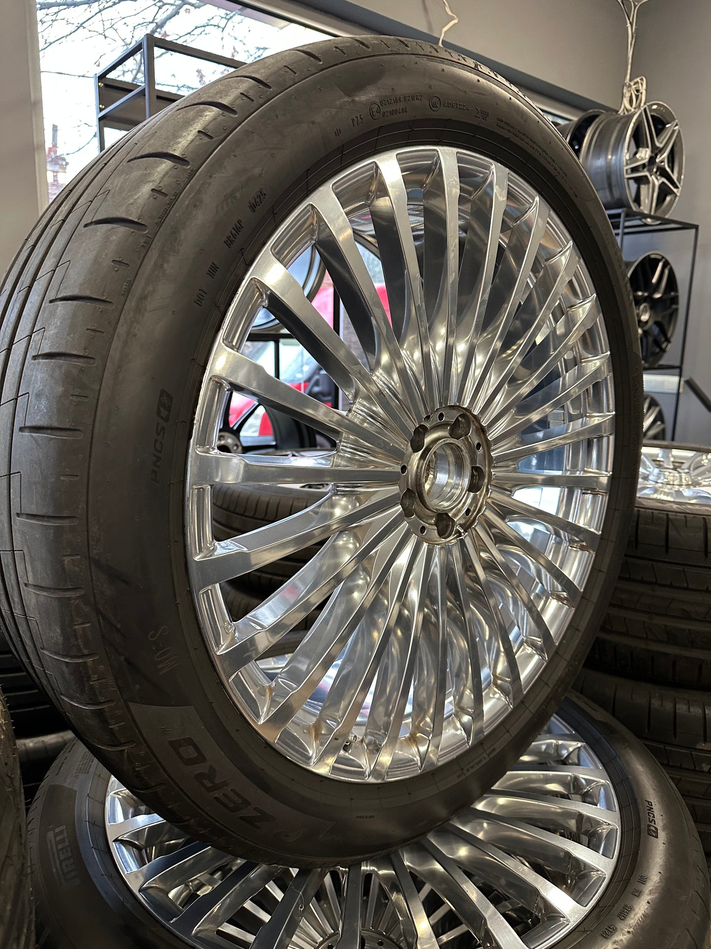 Оригинал Mercedes GLS Maybach X167 W167 23 Zoll Мерцедес ГЛС Майбах X167 W167 23 цола джанти летен комплект летни гуми Хром