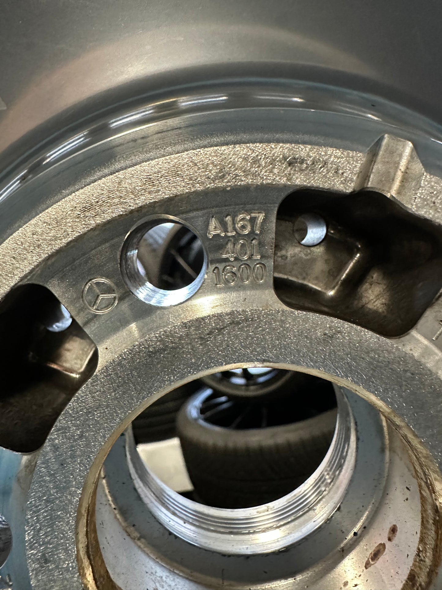 Оригинал Mercedes GLS Maybach X167 W167 23 Zoll Мерцедес ГЛС Майбах X167 W167 23 цола джанти летен комплект летни гуми Хром