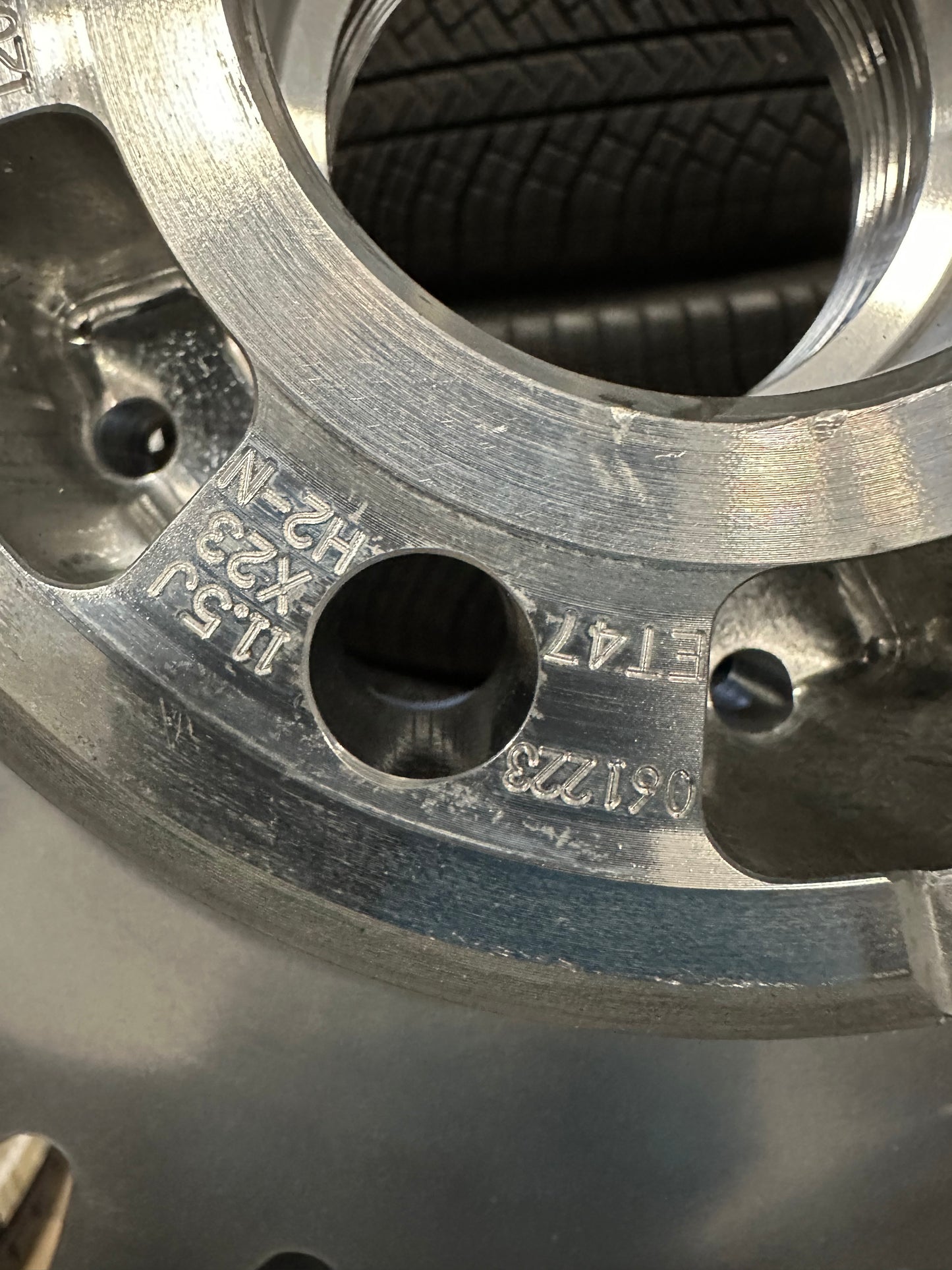 Оригинал Като Нови Mercedes GLS Maybach X167 W167 23 Zoll Мерцедес ГЛС Майбах X167 W167 23 цола джанти летен комплект летни гуми Хром