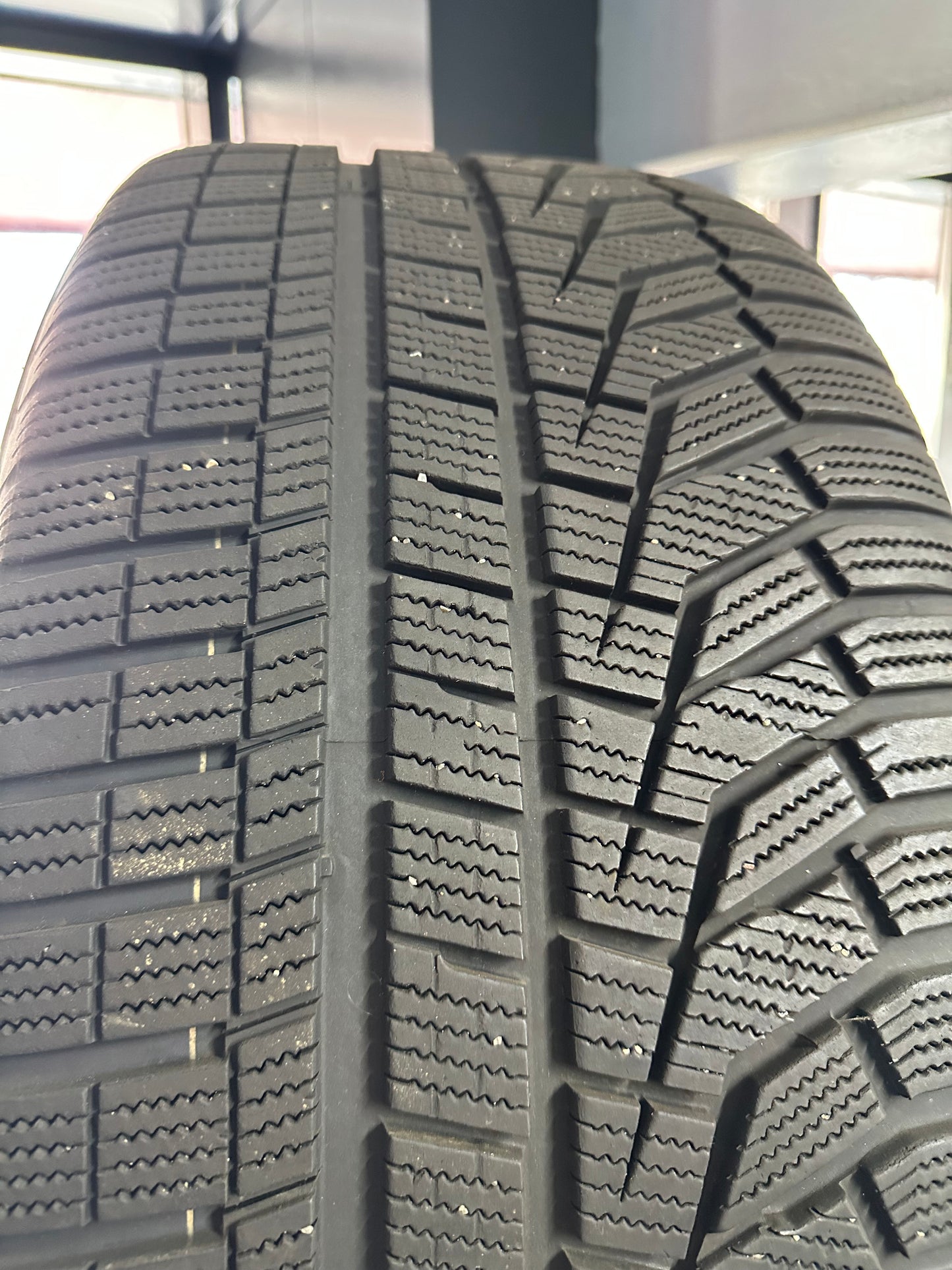 Audi Q7 SQ7 Q8 SQ8 23 Zoll 10,5J ET33 5x112 Ауди 23 Цола 10,5 ЕТ33 алуминиеви джанти зимен комплект зимни гуми