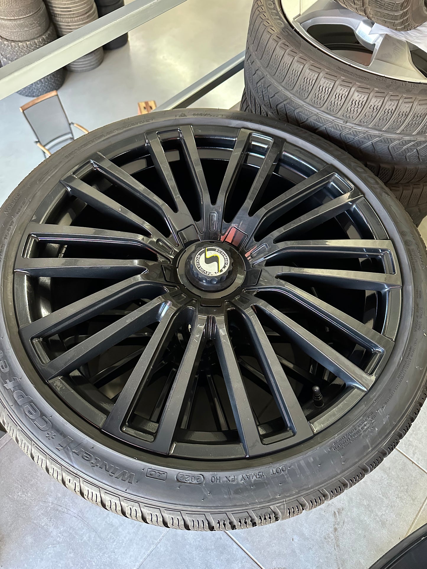 Audi Q7 SQ7 Q8 SQ8 23 Zoll 10,5J ET33 5x112 Ауди 23 Цола 10,5 ЕТ33 алуминиеви джанти зимен комплект зимни гуми