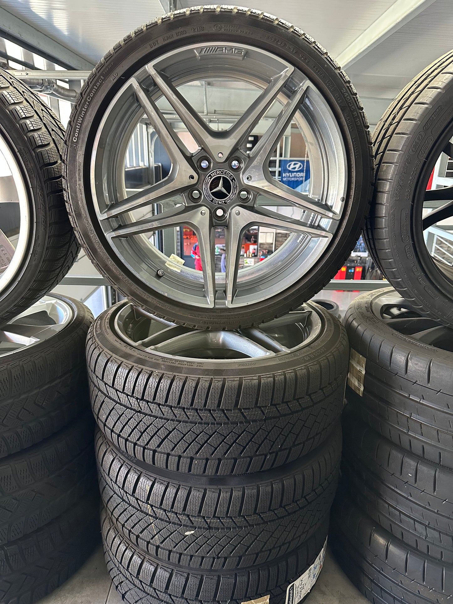 Оригинал Нови Mercedes C63 AMG W205 Klasse 19 Zoll Мерцедес Ц63 класа W205 19 цола джанти зимен комплект зимни гуми