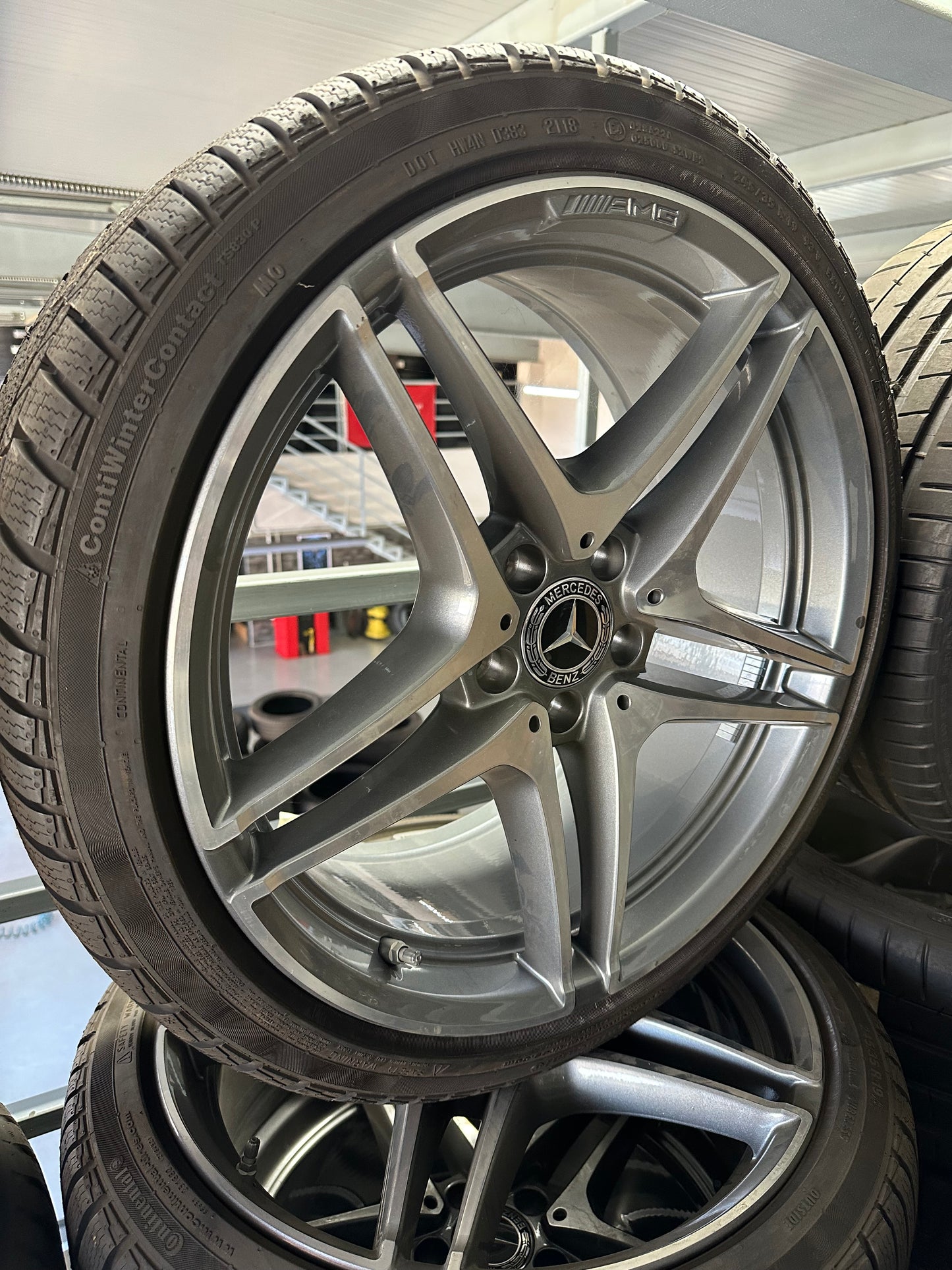 Оригинал Нови Mercedes C63 AMG W205 Klasse 19 Zoll Мерцедес Ц63 класа W205 19 цола джанти зимен комплект зимни гуми