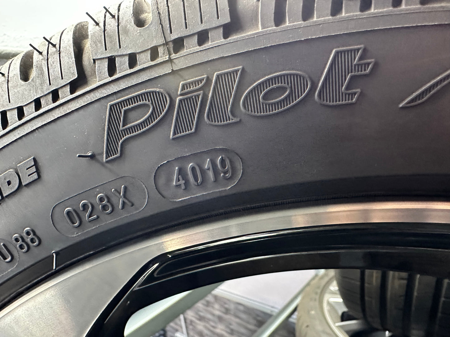 Mercedes E Klasse W212 245 40 18 Zoll Мерцедес E класа W212 245 40 18 цола зимен комплект зимни гуми