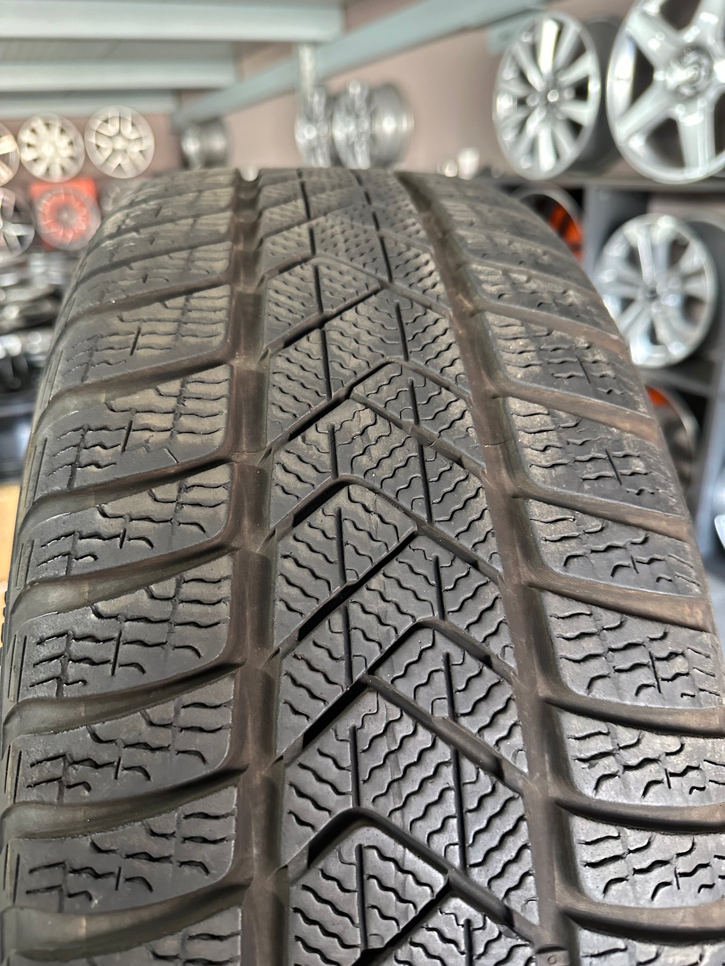 Оригинал Mercedes C klasse W206 18 Zoll Мерцедес Ц класа W206 18 цола зимен комплект зимни гуми