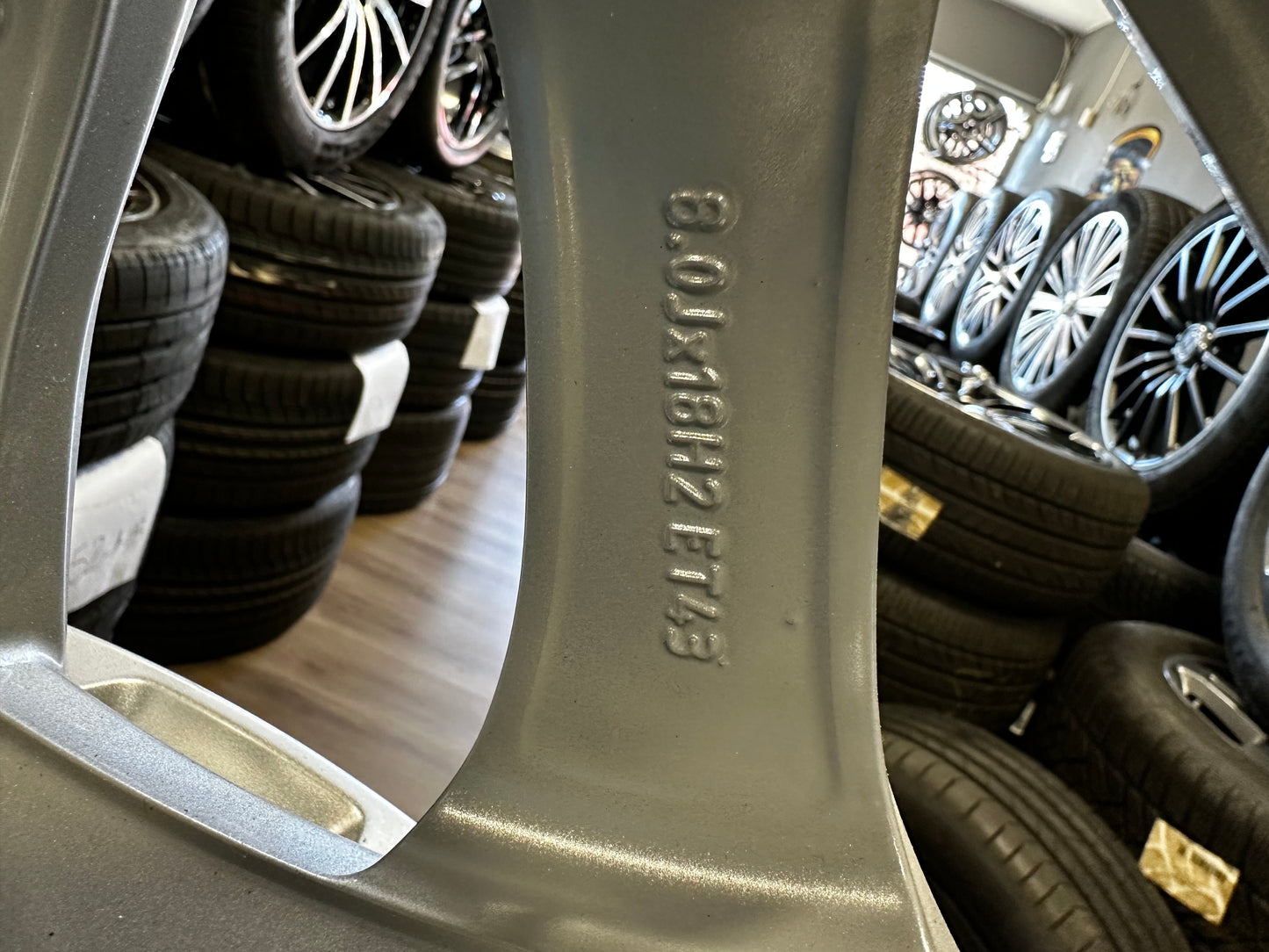 Нови Оригинални Mercedes E Klasse W213 18 Zoll Мерцедес Е Класа W213 Алуминиеви джанти 18 цола 8J ET43 A2134011100