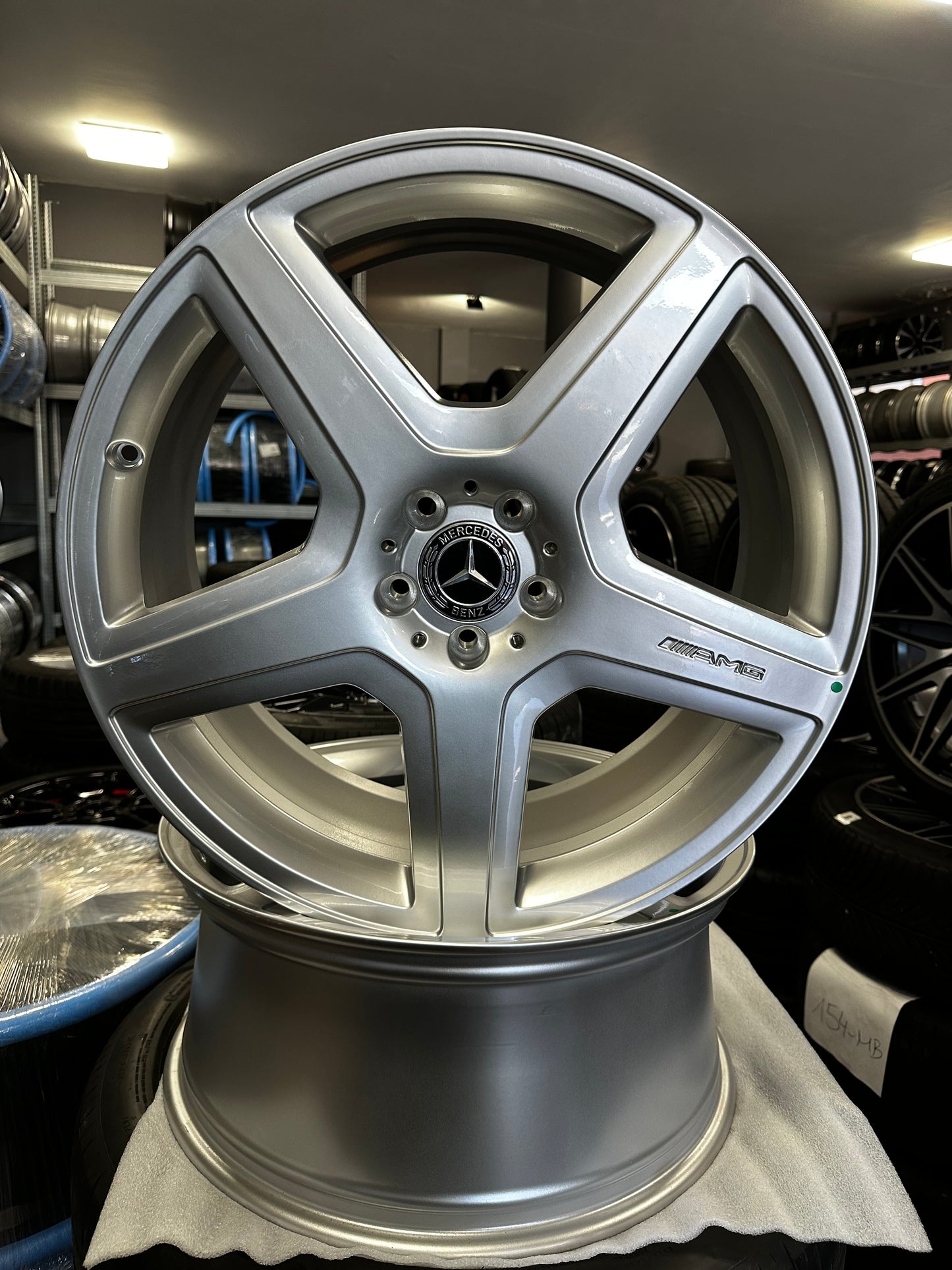 Нови Оригинални Mercedes AMG 21 Zoll W166 GLE ML R Klasse Мерцедес ГЛЕ МЛ Р Класа W166 W251 AMG Алуминиеви джанти 21 цола 9J ET48
