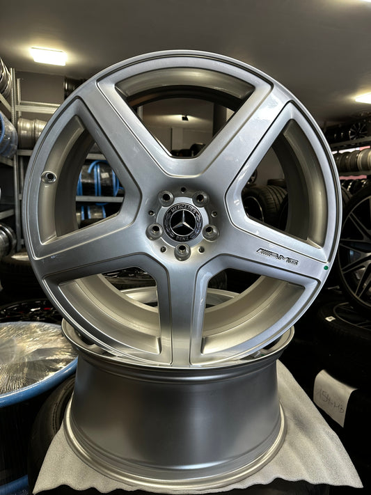 Нови Оригинални Mercedes AMG 21 Zoll W166 GLE ML R Klasse Мерцедес ГЛЕ МЛ Р Класа W166 W251 AMG Алуминиеви джанти 21 цола 9J ET48