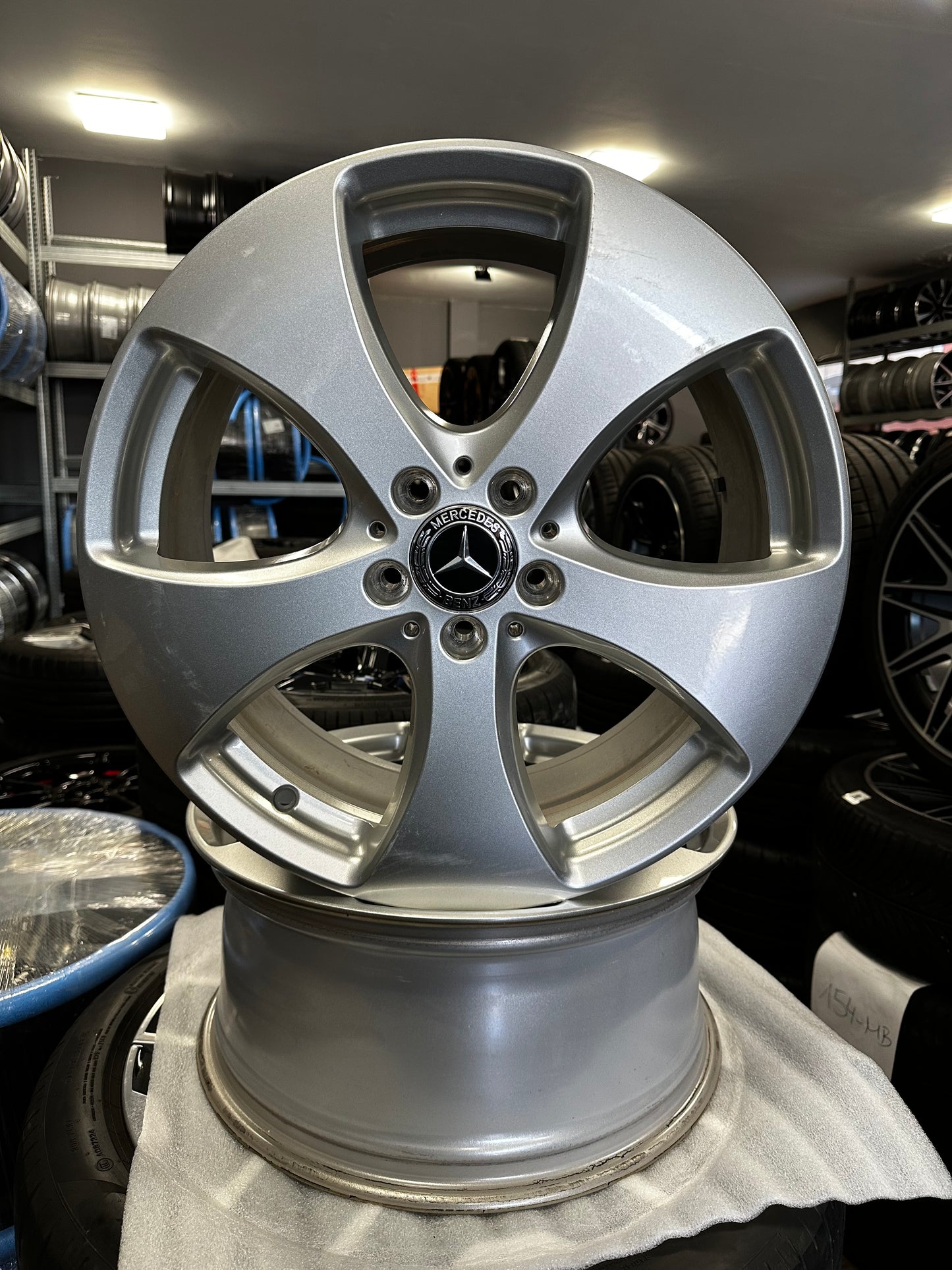 Оригинални Mercedes GLE ML GL Klasse 19 Zoll Мерцедес ГЛЕ МЛ ГЛ Класа W166 Алуминиеви джанти 19 цола 8,5J ET62 A1664013000