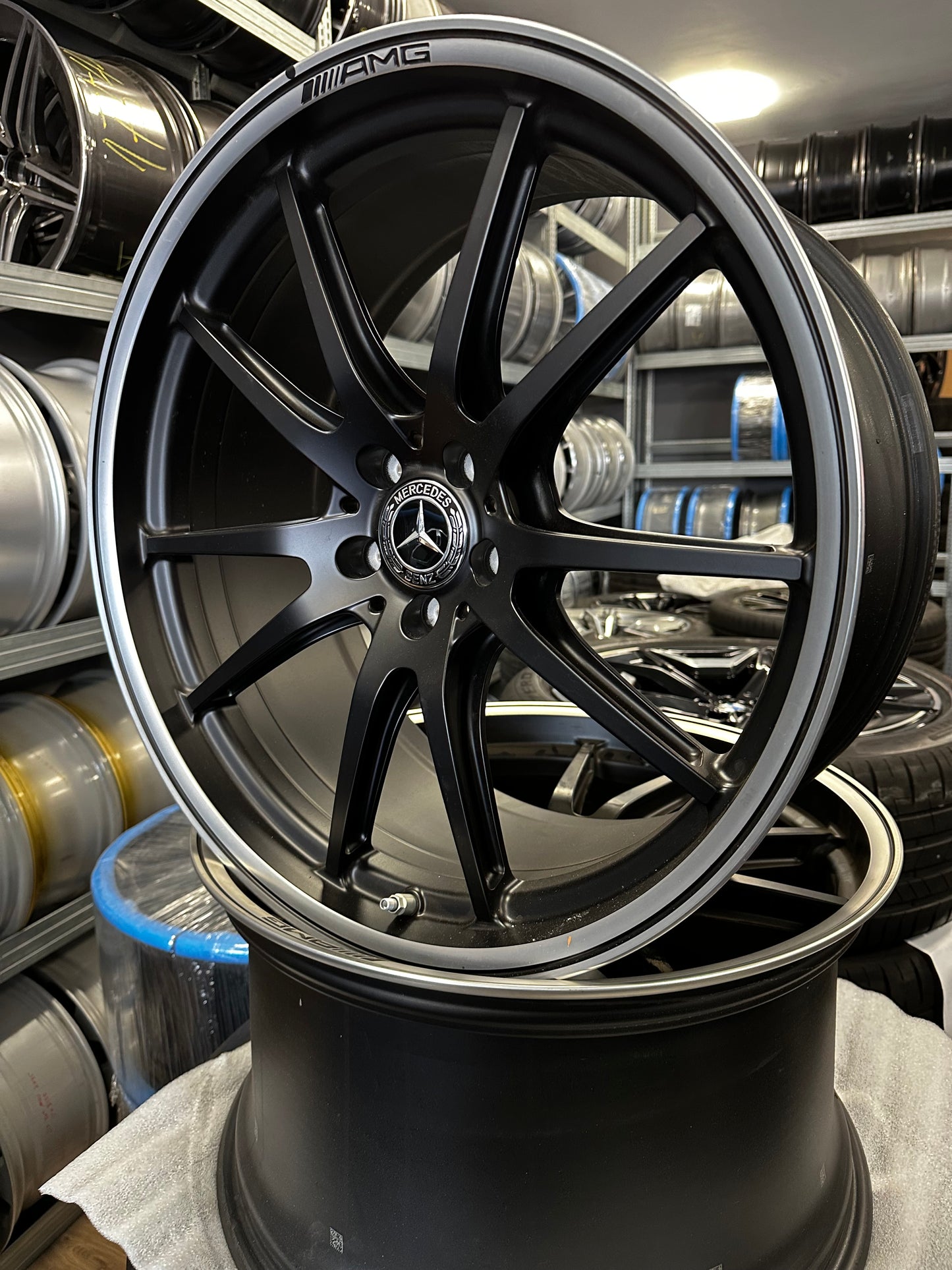 Оригинални Нови Mercedes AMG GT 4 Door 21 Zoll W290 Мерцедес AMG GT Алуминиеви джанти 21 цола  A2904011200 A2904011300