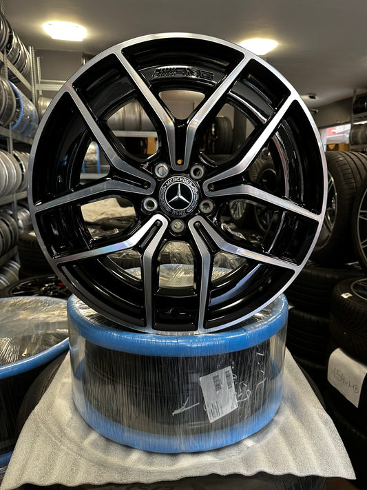 Оригинални Нови Mercedes E Klasse W213 AMG 19 Zoll Мерцедес Е Класа W213 Алуминиеви джанти AMG 19 цола A2134016500