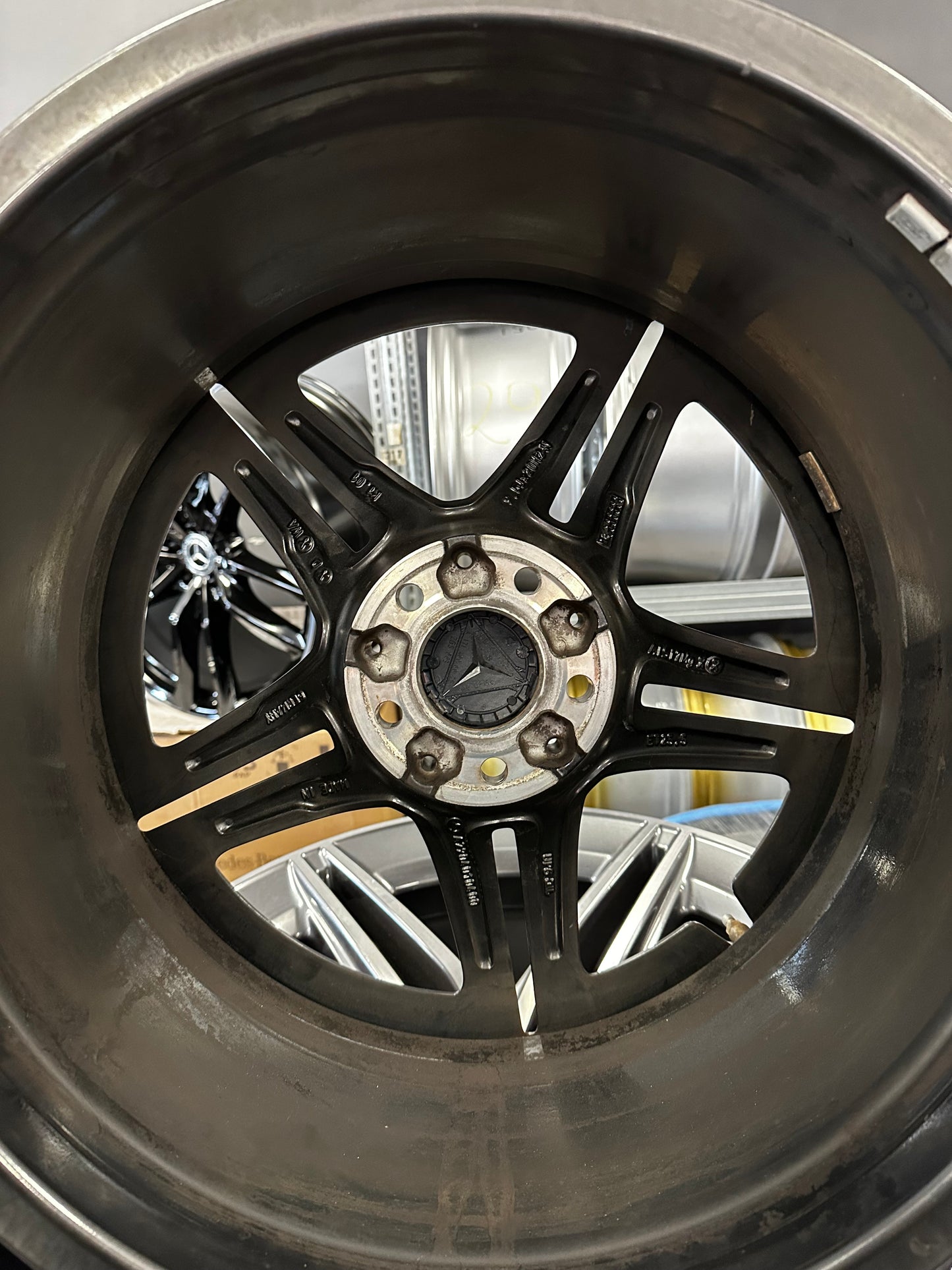 Оригинални Mercedes AMG GT 4 Door W290 20 Zoll Мерцедес AMG GT Алуминиеви джанти 20 цола  A2904010400 A2904010500