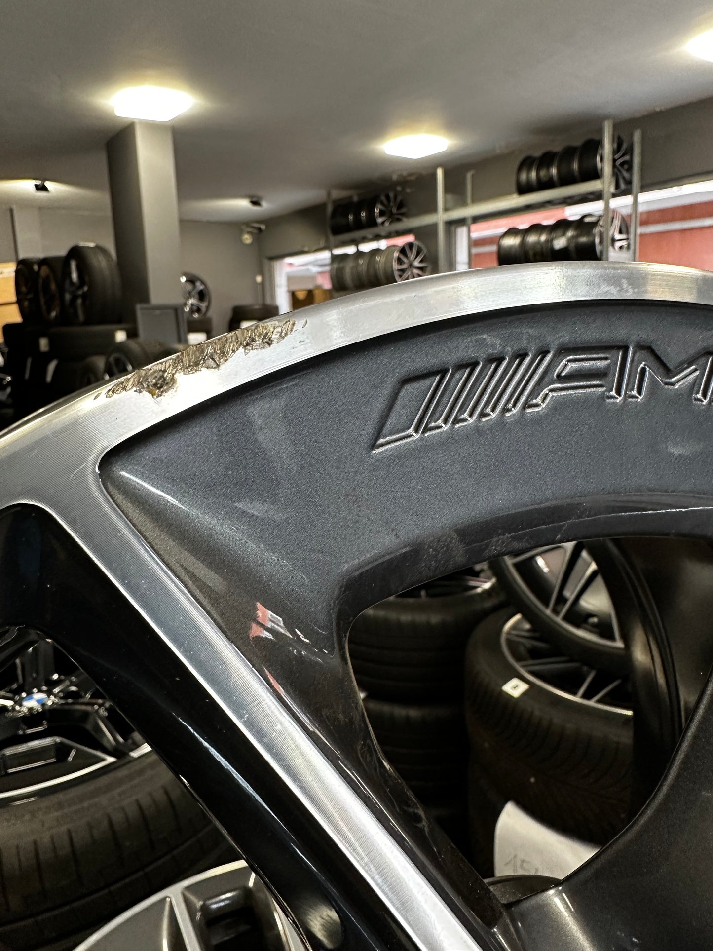 Оригинални Mercedes GLA GLB Klasse H247 X247 AMG 19 Zoll Мерцедес ГЛА ГЛБ Класа H247 X247 Алуминиеви АМГ джанти 19 цола 8J ET49 A2474011800