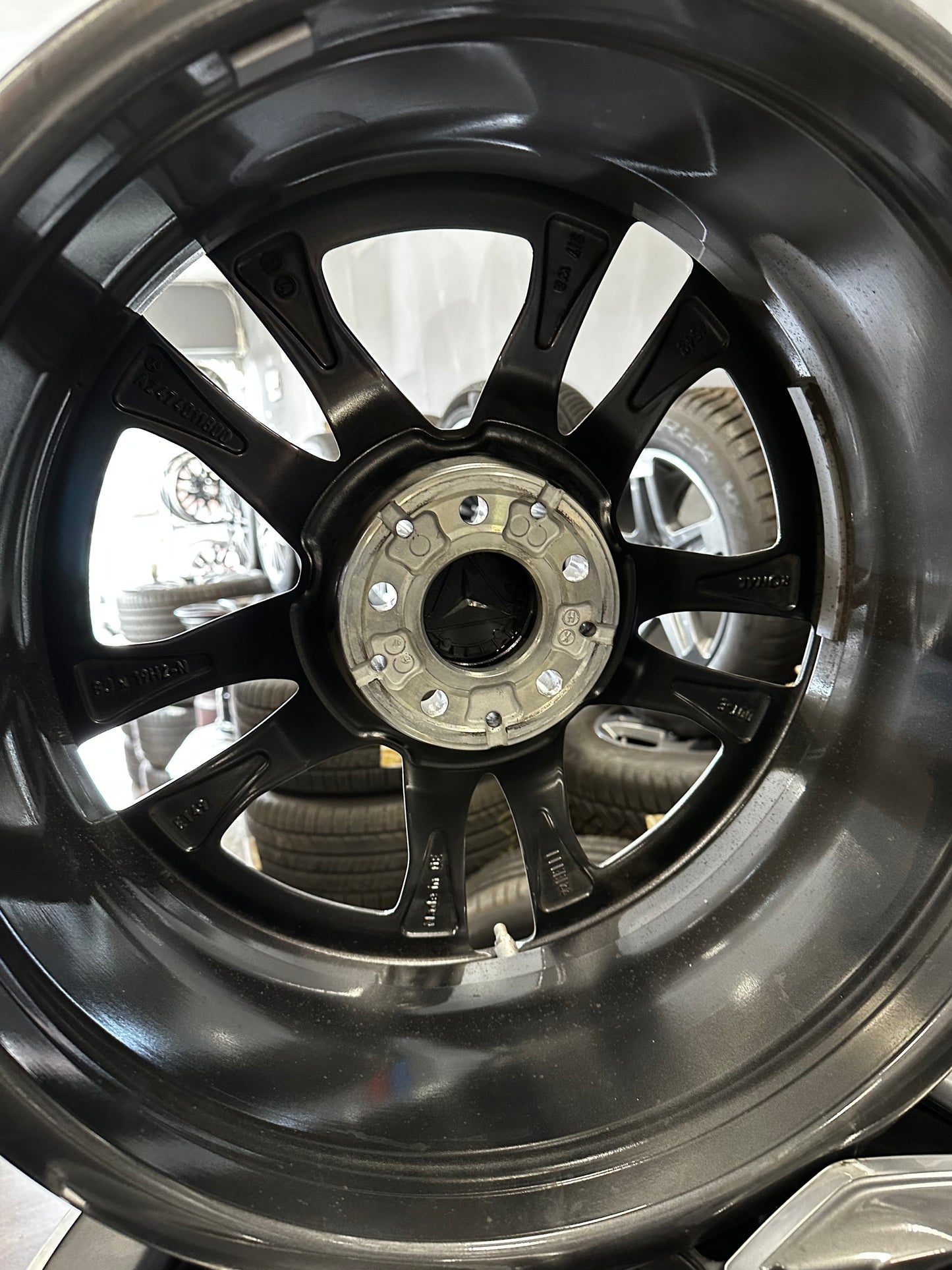 Оригинални Mercedes GLA GLB Klasse H247 X247 AMG 19 Zoll Мерцедес ГЛА ГЛБ Класа H247 X247 Алуминиеви АМГ джанти 19 цола 8J ET49 A2474011800