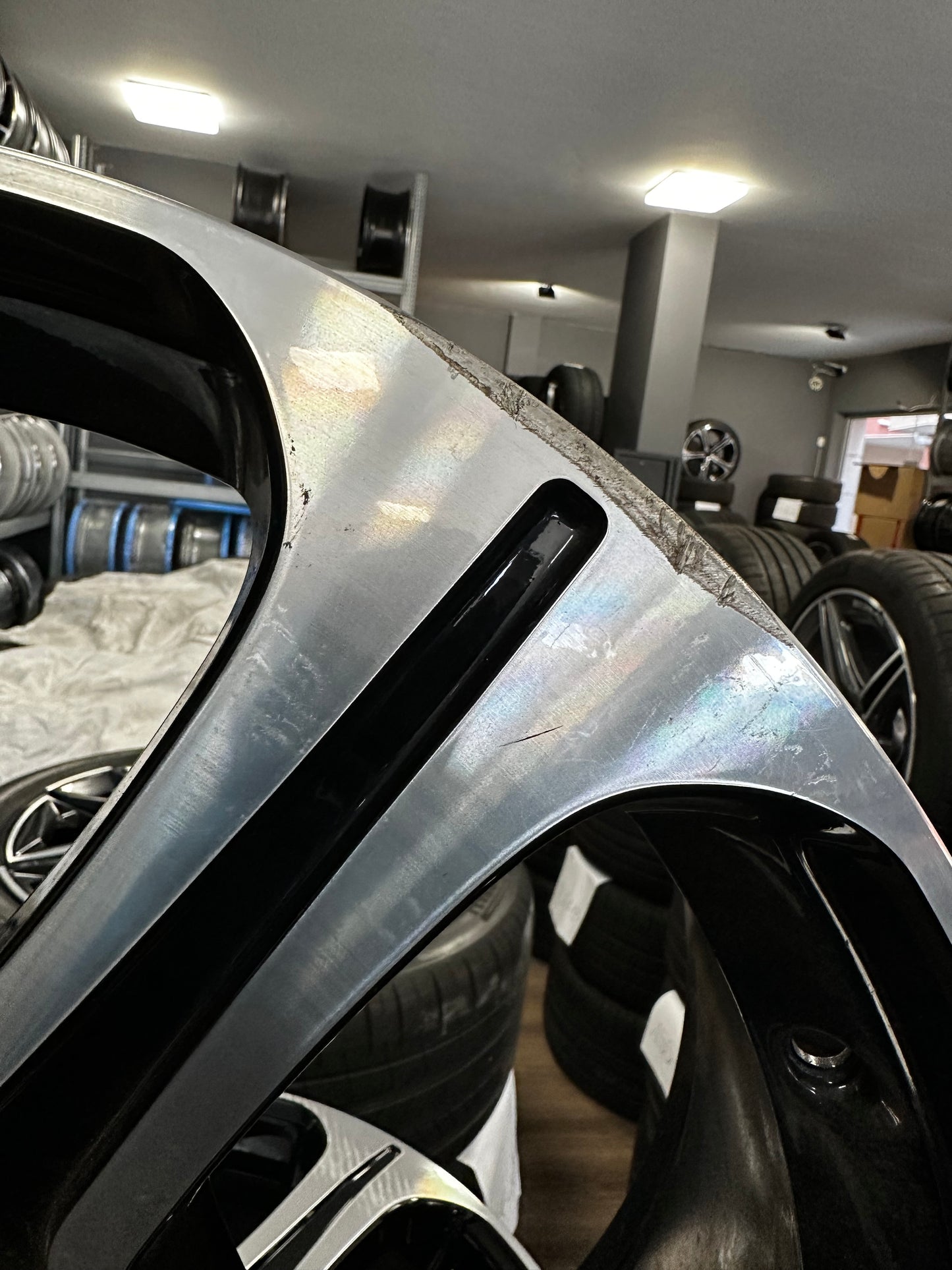 Оригинални Mercedes E Klasse W213 19 Zoll Мерцедес Е Класа W213 Алуминиеви джанти 19 цола A2134013400 A2134013500 8J ET43 9J ET53