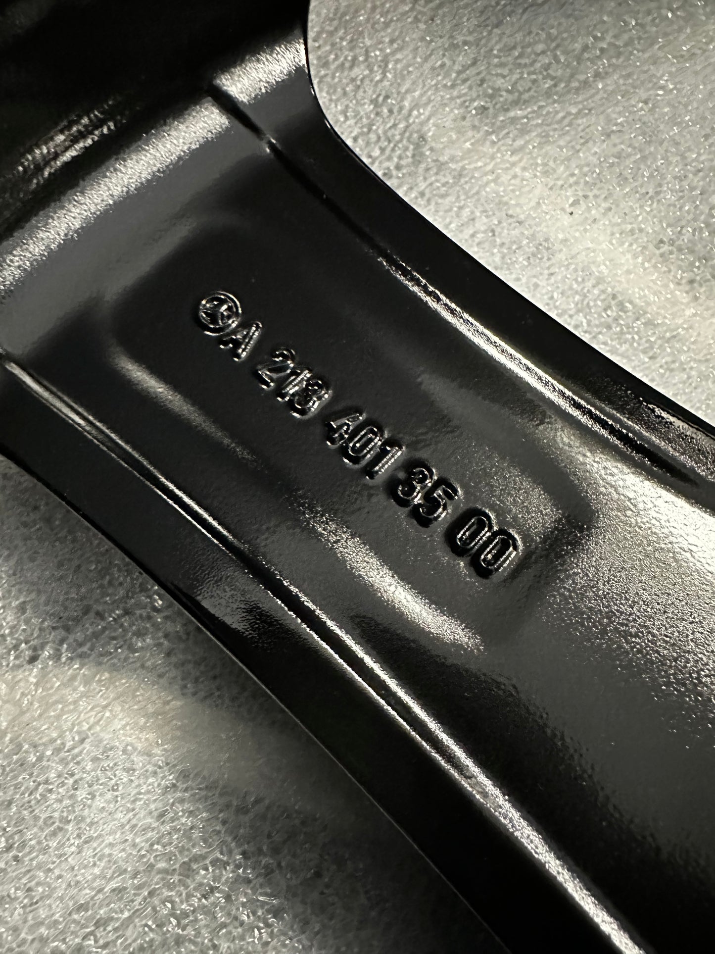 Оригинални Mercedes E Klasse W213 19 Zoll Мерцедес Е Класа W213 Алуминиеви джанти 19 цола A2134013400 A2134013500 8J ET43 9J ET53