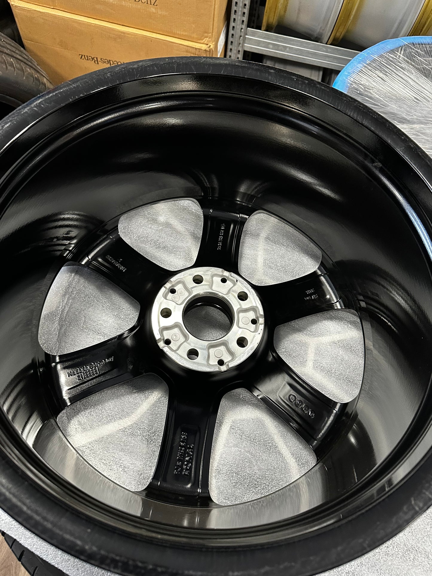 Оригинални Mercedes E Klasse W213 19 Zoll Мерцедес Е Класа W213 Алуминиеви джанти 19 цола A2134013400 A2134013500 8J ET43 9J ET53