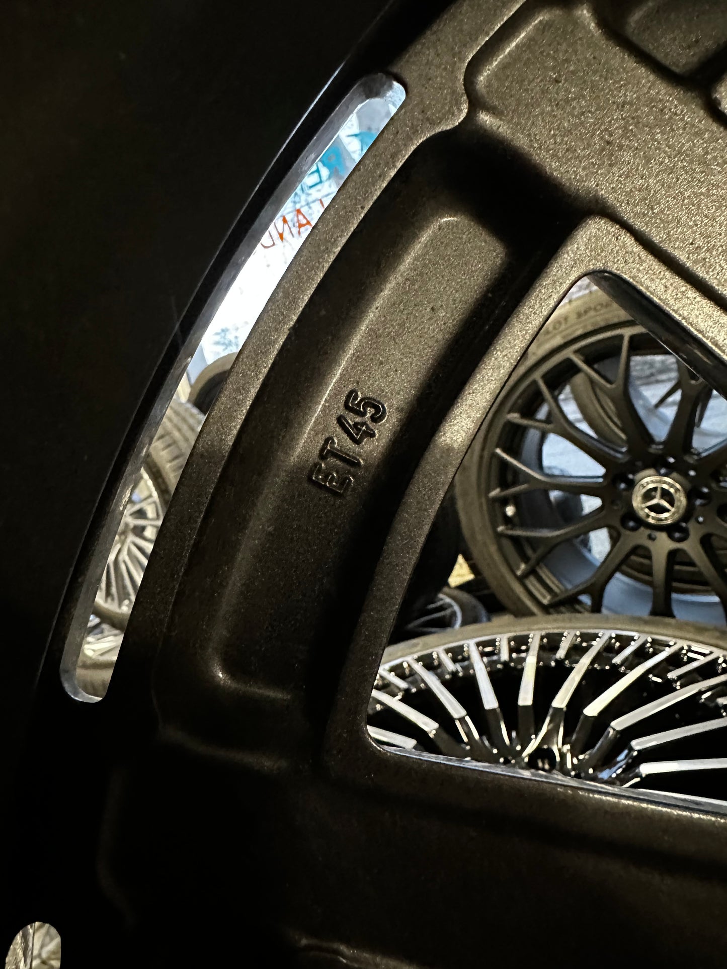 Оригинал като нови Mercedes GLS 63 AMG X167 W167 21 Zoll Мерцедес ГЛС 63 AMG X167 W167 21 цола джанти летен комплект летни гуми