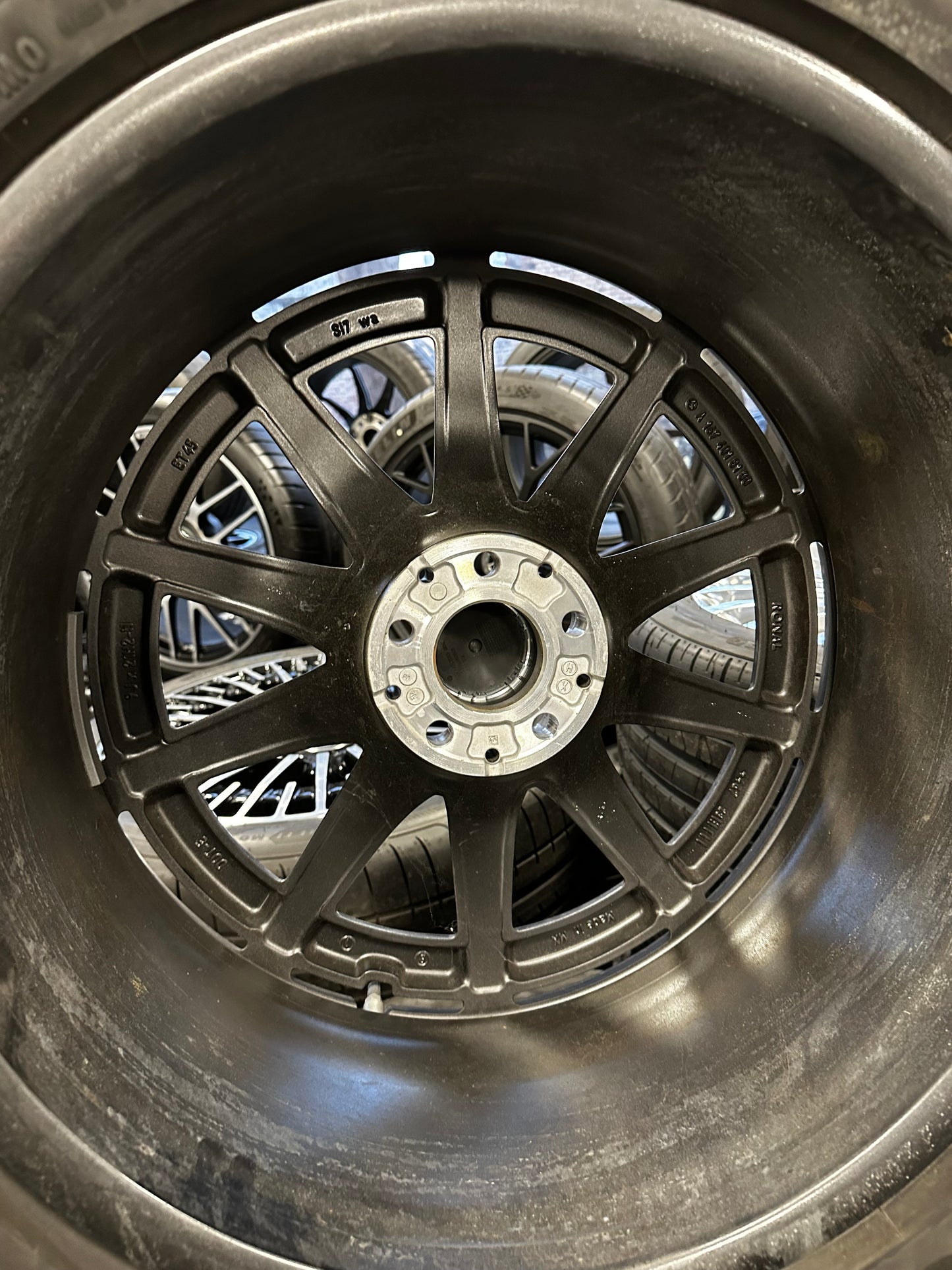 Оригинал като нови Mercedes GLS 63 AMG X167 W167 21 Zoll Мерцедес ГЛС 63 AMG X167 W167 21 цола джанти летен комплект летни гуми