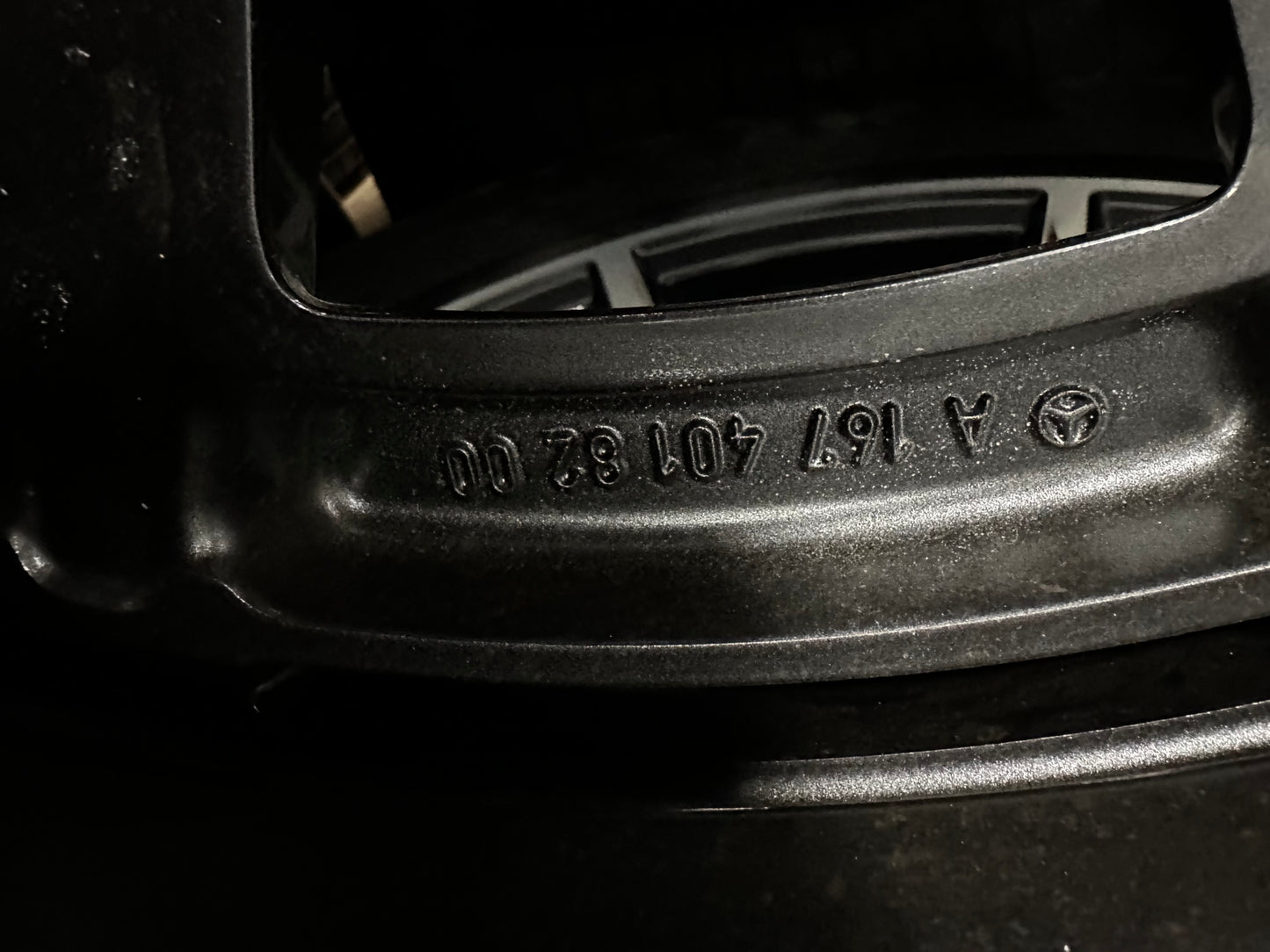 Оригинал като нови Mercedes GLS 63 AMG X167 W167 21 Zoll Мерцедес ГЛС 63 AMG X167 W167 21 цола джанти летен комплект летни гуми