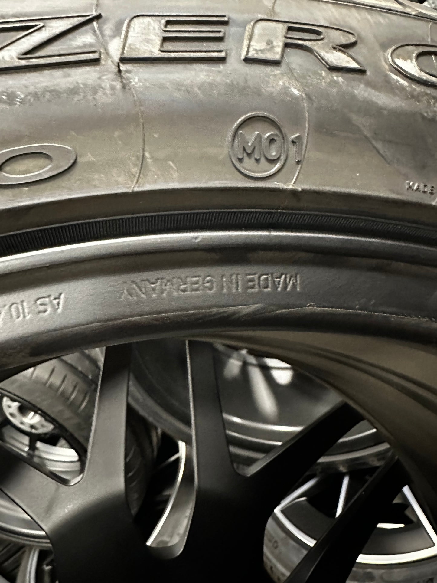 Нови Оригинал Mercedes G63 AMG G klasse 22 Zoll  Мерцедес Г класа W463 22 цола AMG джанти летен комплект летни гуми