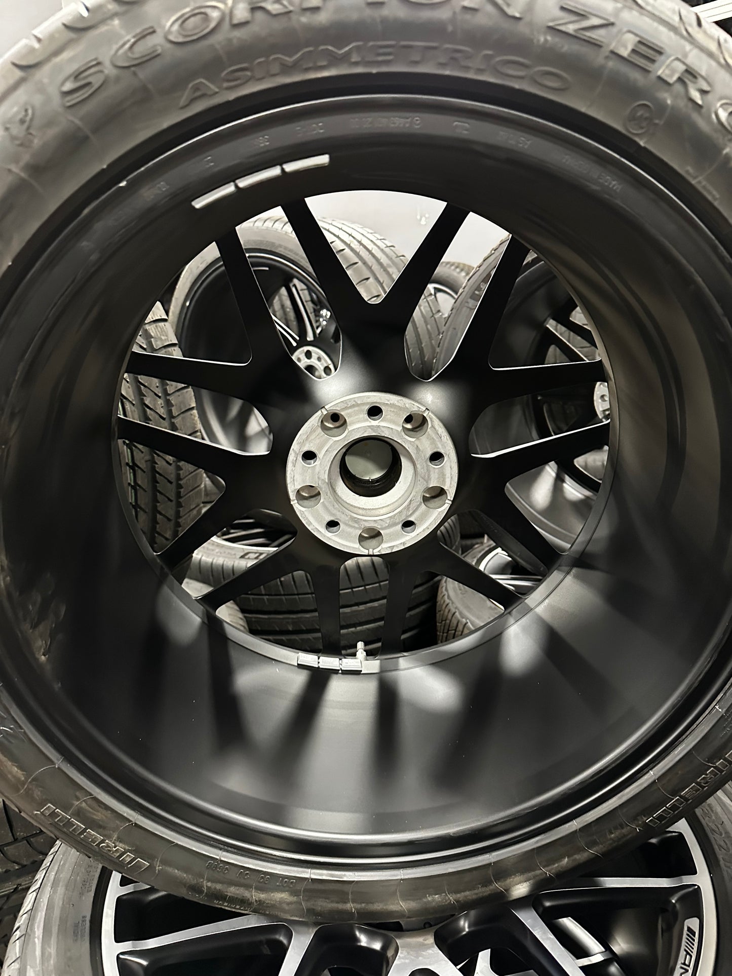 Нови Оригинал Mercedes G63 AMG G klasse 22 Zoll  Мерцедес Г класа W463 22 цола AMG джанти летен комплект летни гуми