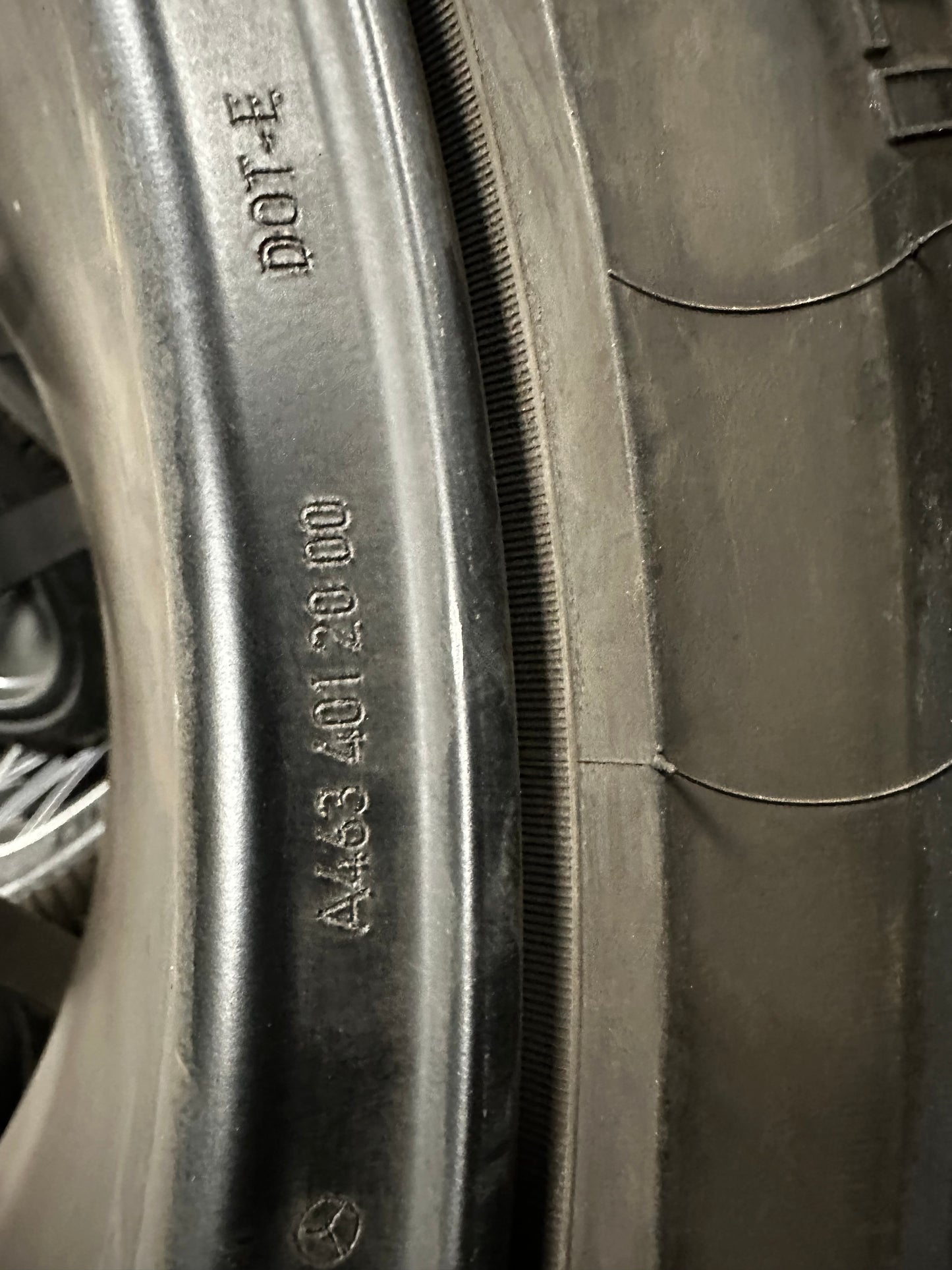 Като Нови Оригинал Mercedes G63 AMG G klasse 22 Zoll  Мерцедес Г класа W463 22 цола AMG джанти летен комплект летни гуми