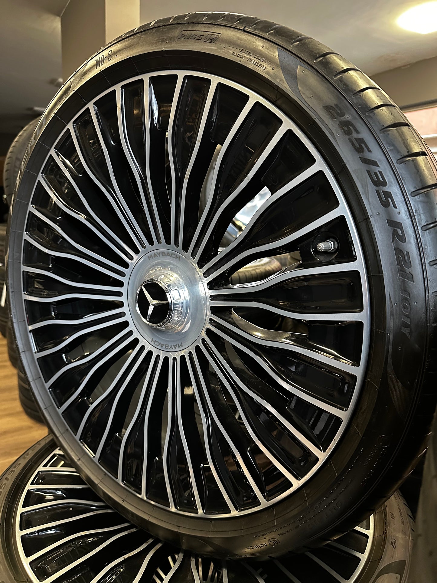 Оригинал като Нови Mercedes S Klasse Maybach W223 V223 21 Zoll Мерцедес С Класа Майбах 21 цола джанти летен комплект летни гуми