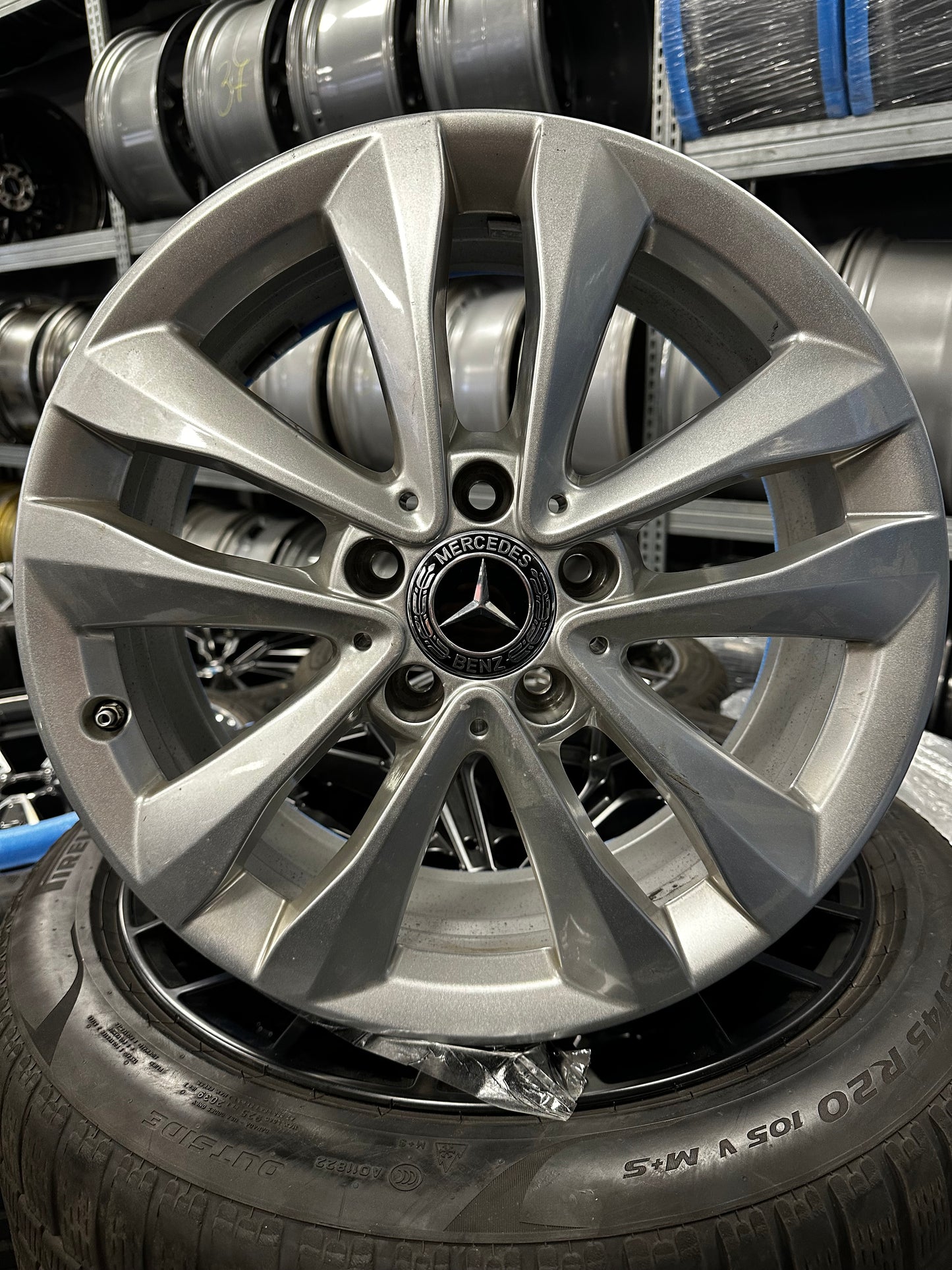 Оригинални Mercedes C Klasse W205 17 Zoll Мерцедес Ц Класа W205 Алуминиеви джанти 17 цола 7J ET48,5