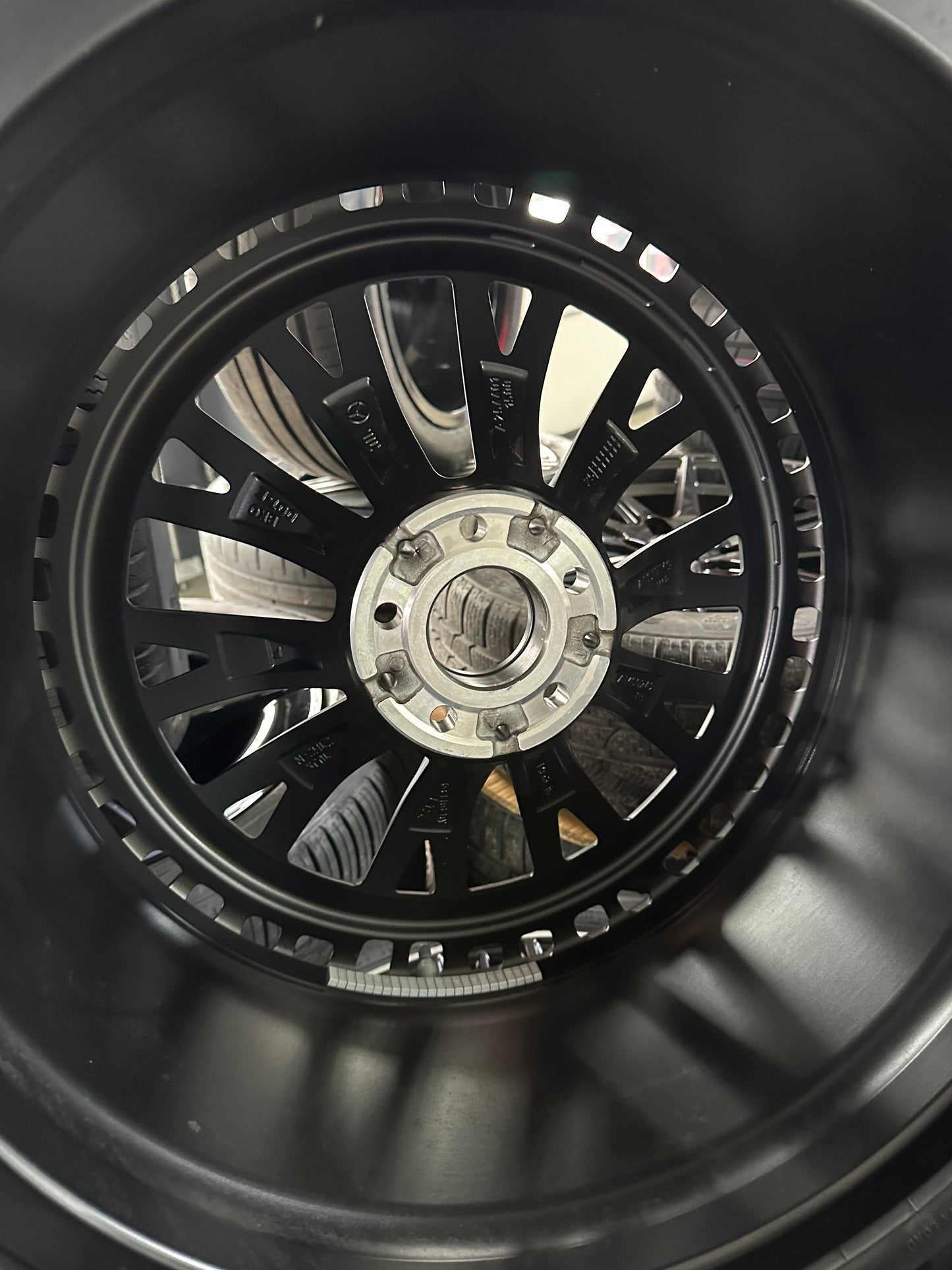 Оригинал като Нови Mercedes GLC43 GLC63 AMG W254 21 Zoll Мерцедес Глц43 Глц63 АМГ класа W254 X254 C254 21 цола джанти летен зимен комплект летни зимни гуми