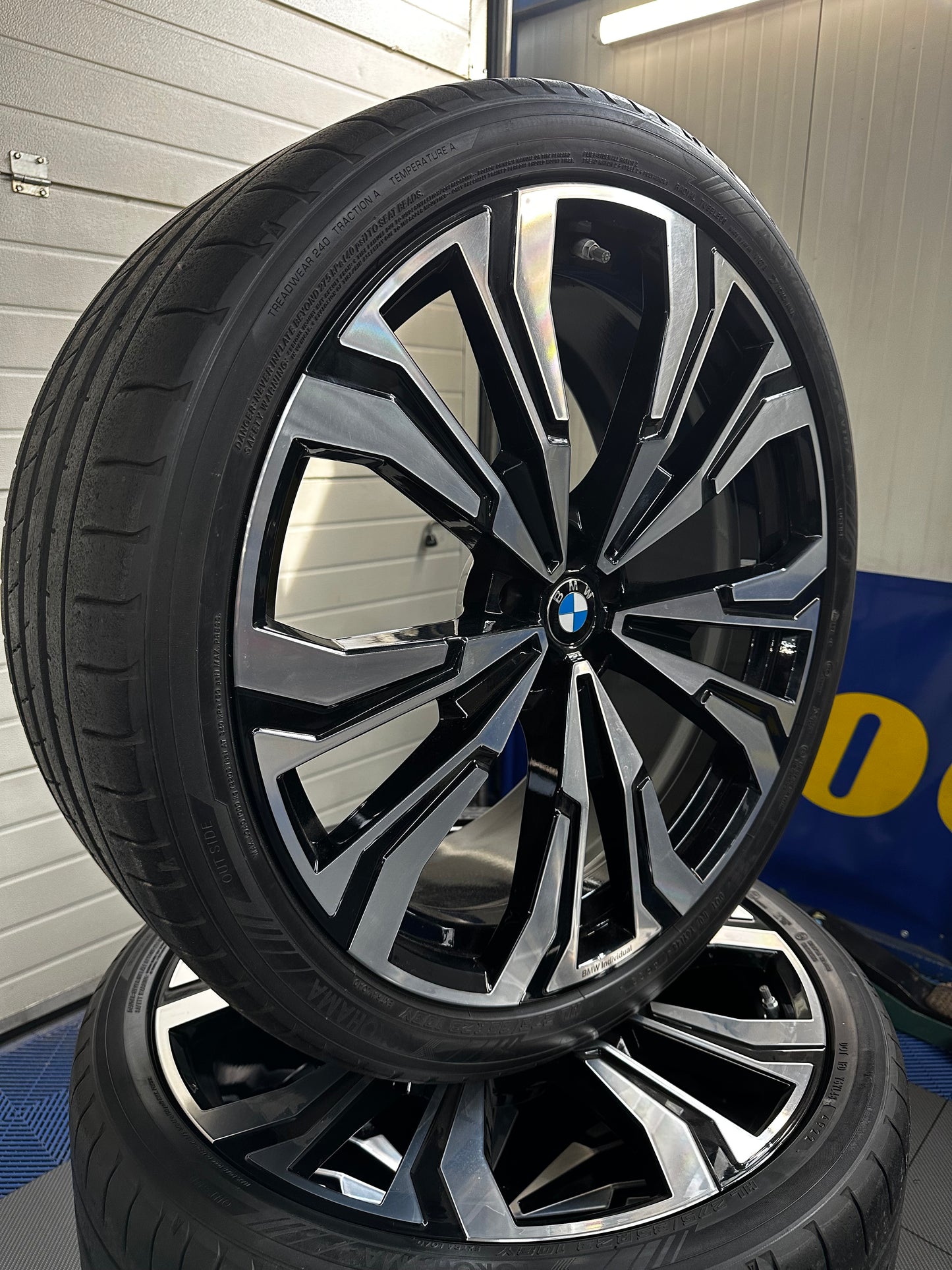 Оригинал BMW X7 G07 23 Zoll 914i Бмв X7 G07 23 цола джанти летен комплект летни гуми