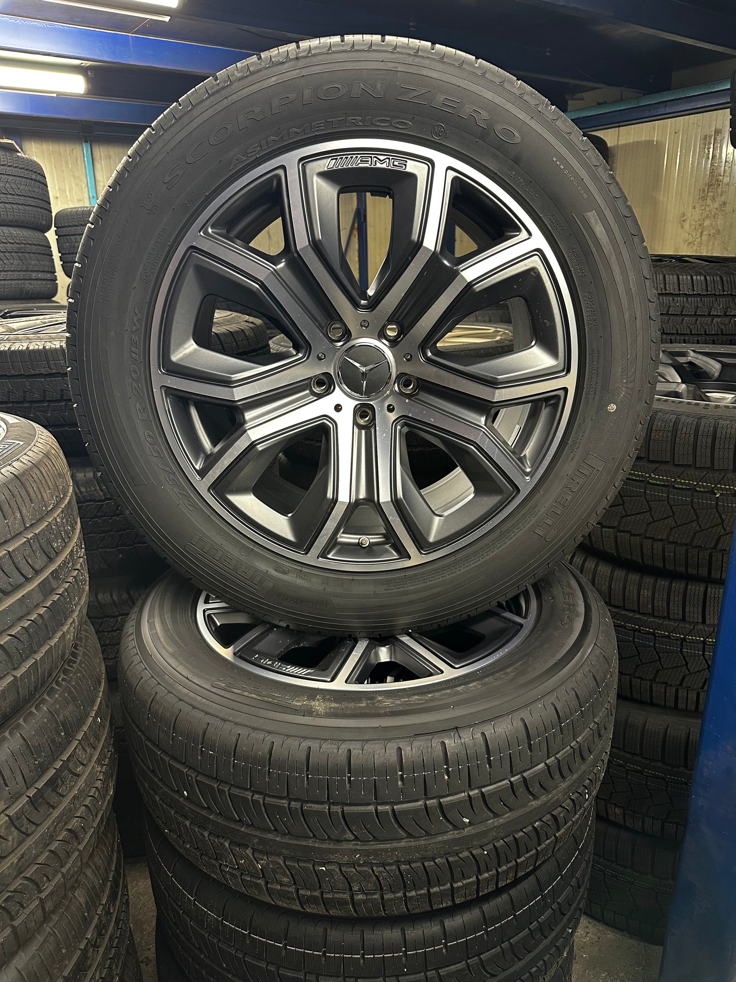 Нови Оригинал Mercedes G Klasse W465 AMG 20 Zoll Мерцедес Г класа W465 20 цола AMG джанти летен комплект летни гуми