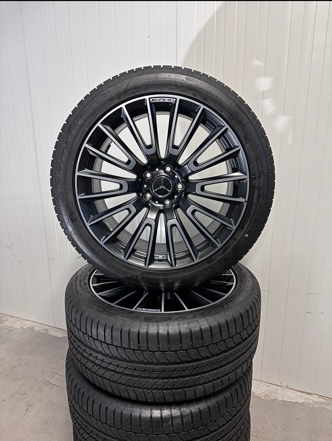Като Нови Оригинал Mercedes G63 AMG G klasse W463 W465 22 Zoll Г класа W463 W465 22 цола AMG джанти летен комплект летни гуми