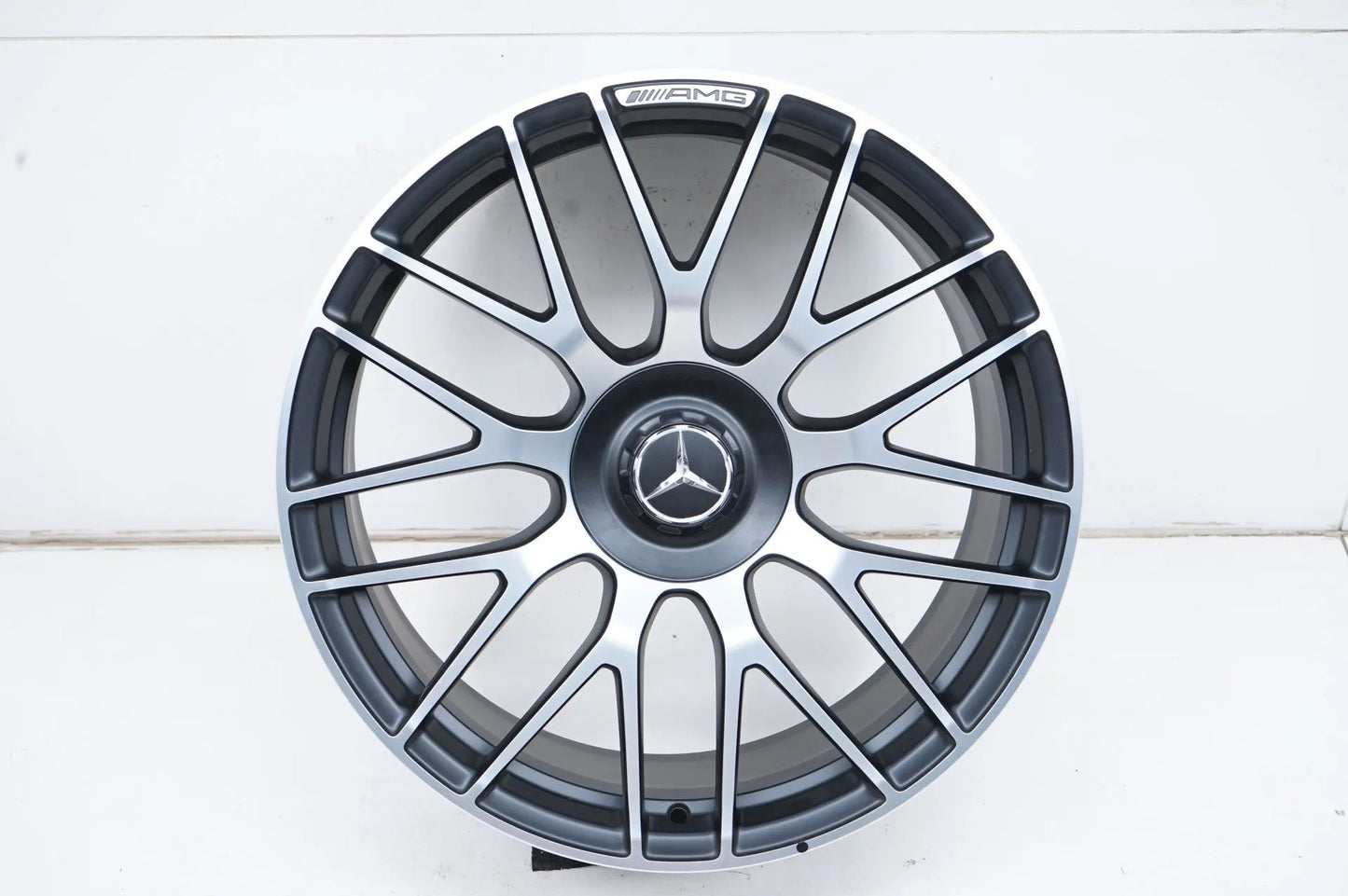 1x Mercedes C63 Coupe W205 Alufelge 19 Zoll A2054015900 9J ET25