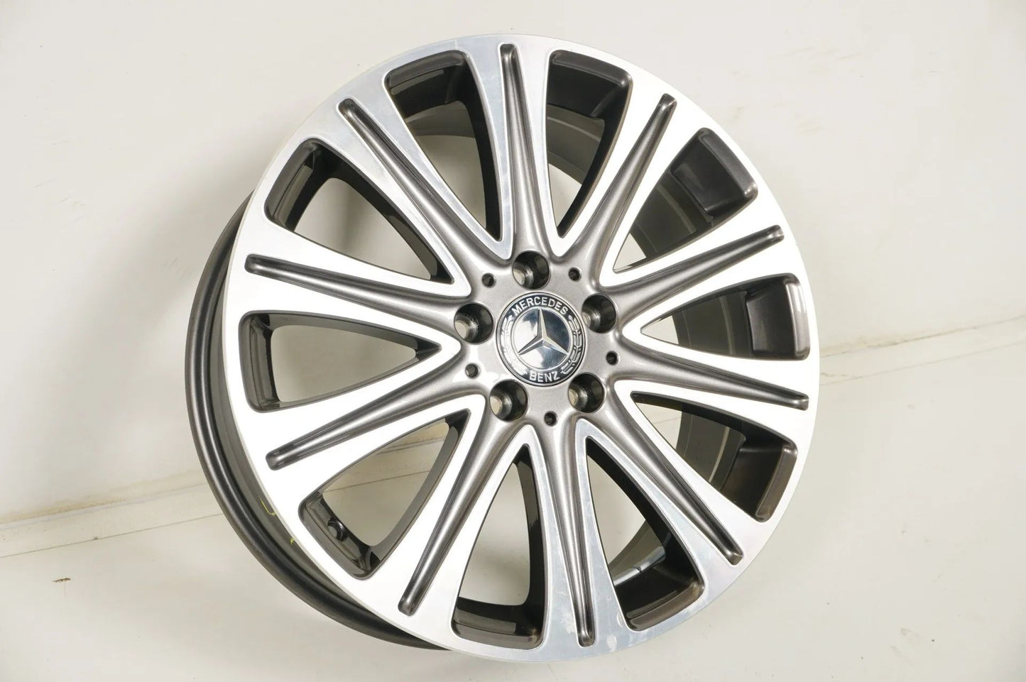 1 x Mercedes A B W176 W117 W246 Alufelge 18 Zoll A2464011700 7,5J
