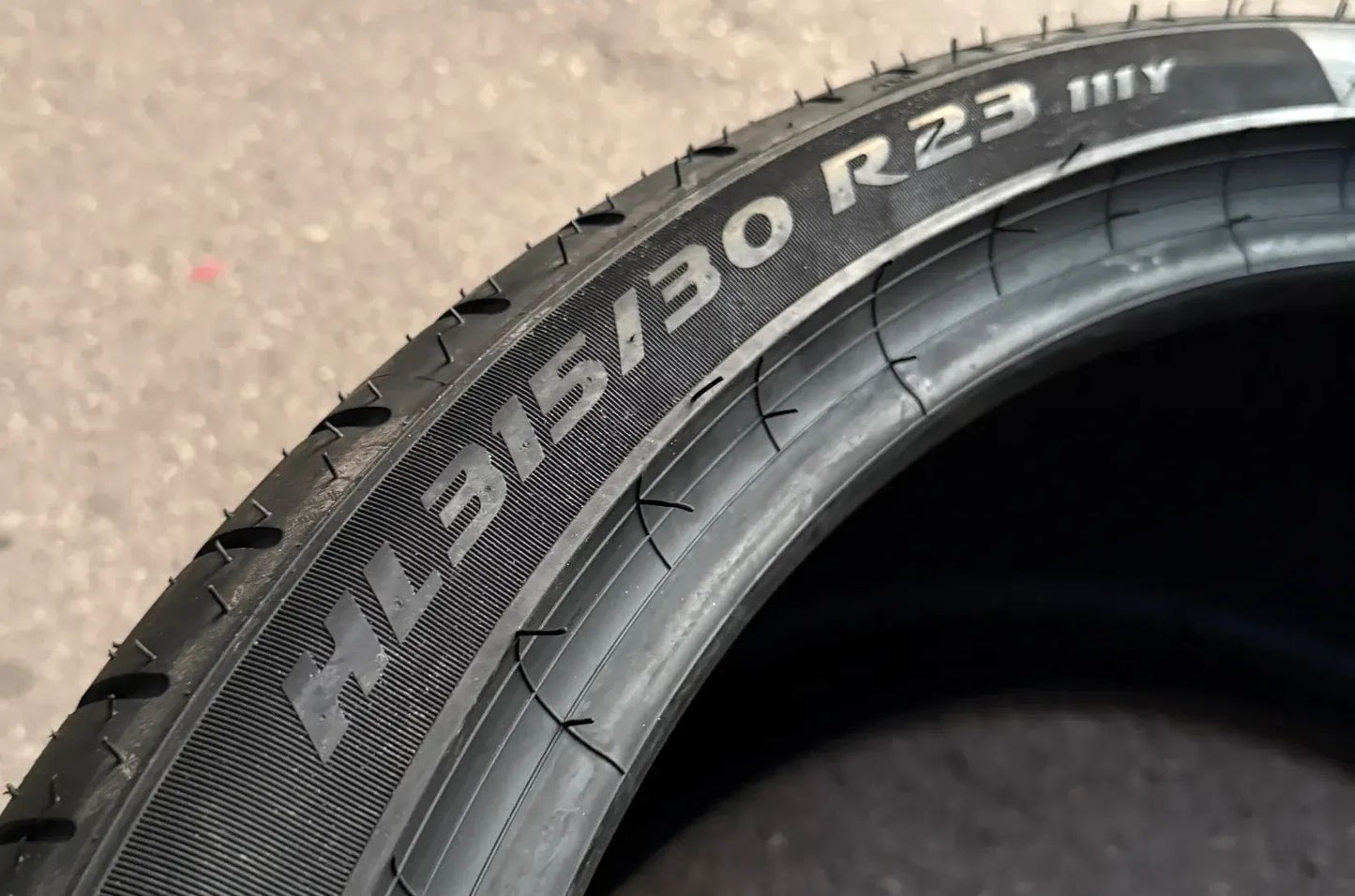 4x Sommerreifen PIRELLI P-Zero HL 275/35 R23 + HL 315/30 R23 2022 * XL NEU