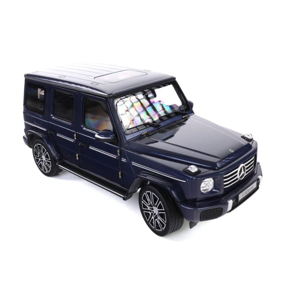 Mercedes Benz G Klasse W465 blue 1:18 NOREV B66960663 Мерцедес Бенц Г Класа син отваряем